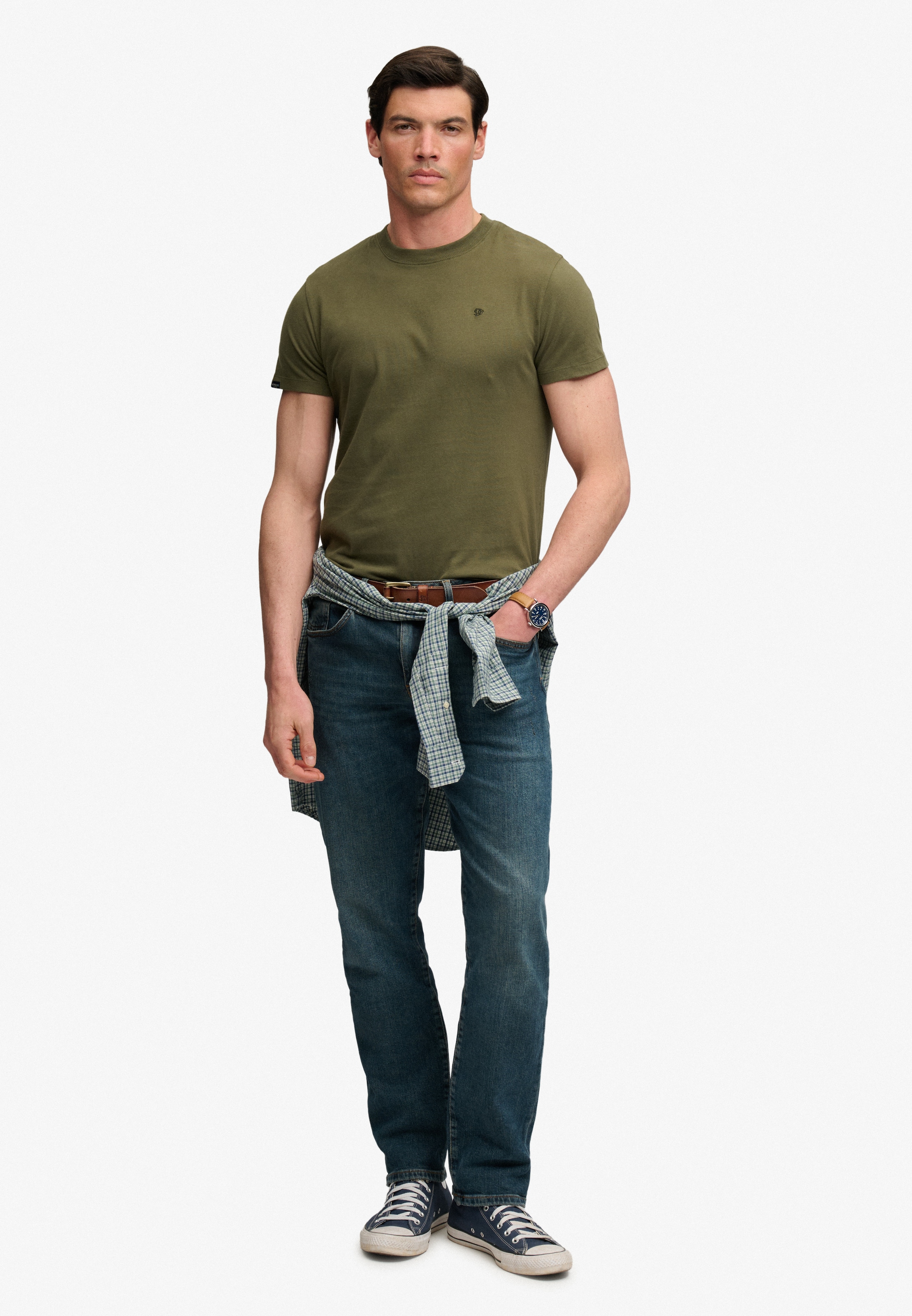 Superdry Shirt à col rond »ESSENTIAL SDCO LOGO EMB TEE« coton, coupe régulière
