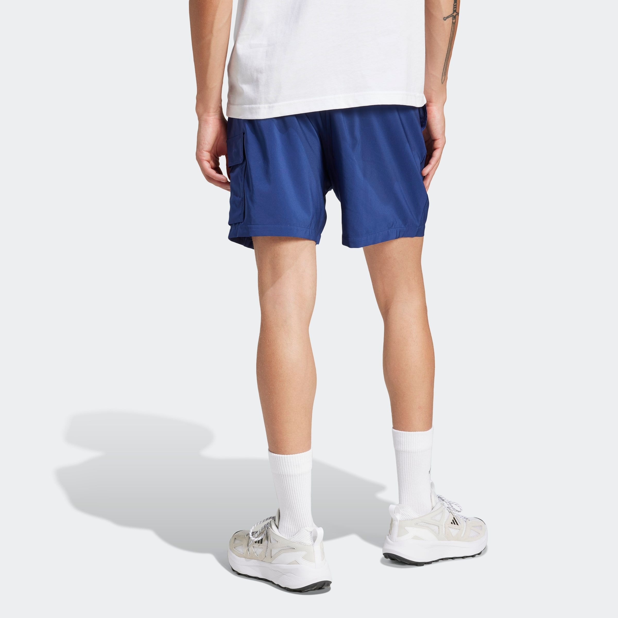adidas Sportswear Shorts »ESSENTIALS SMALL LOGO CARGO CHELSEA«