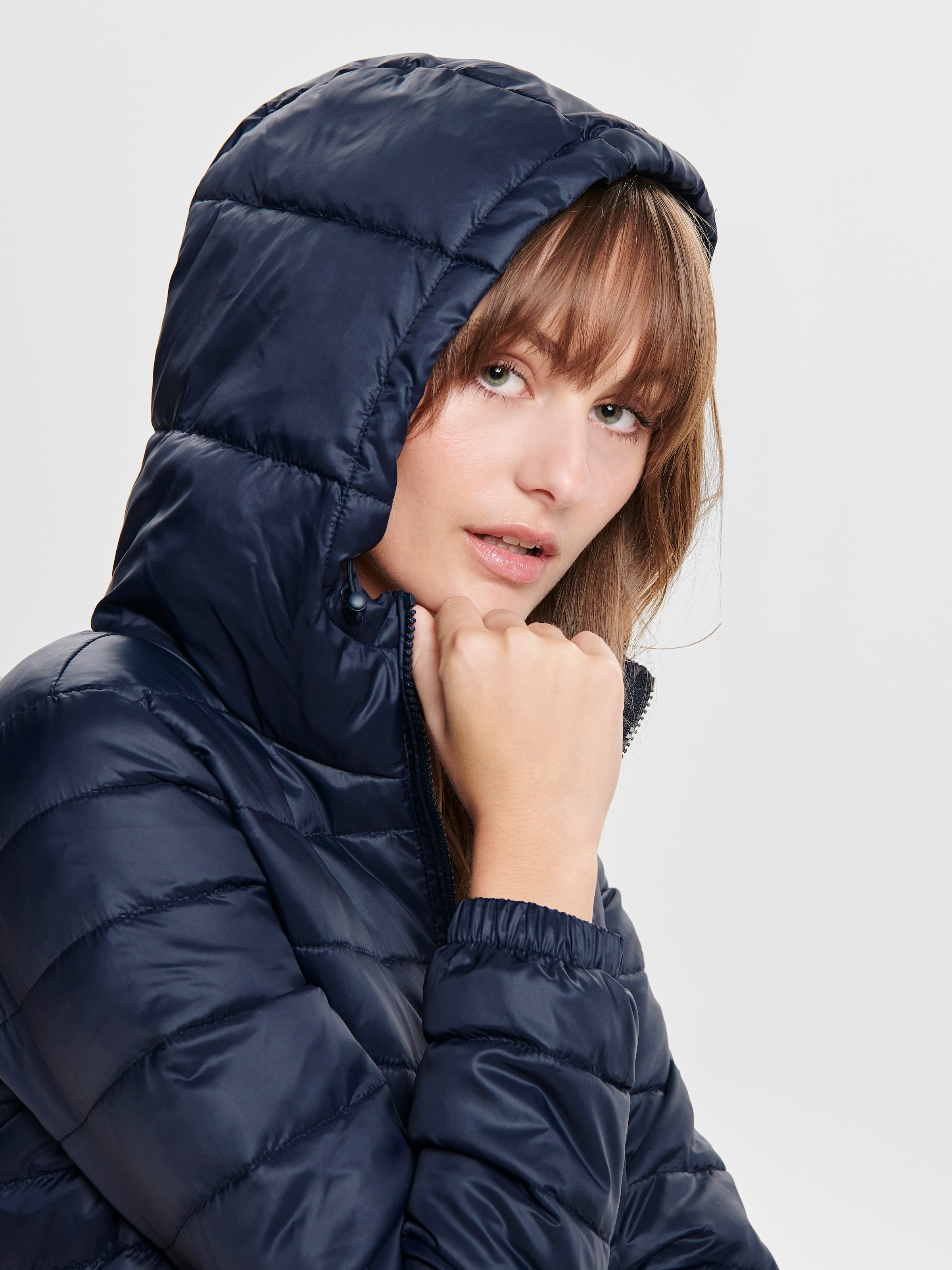 ONLY Veste matelassée »ONLTAHOE HOOD JACKET OTW NOOS« mit Kapuze Kunstfaser, perfekt für den Übergang