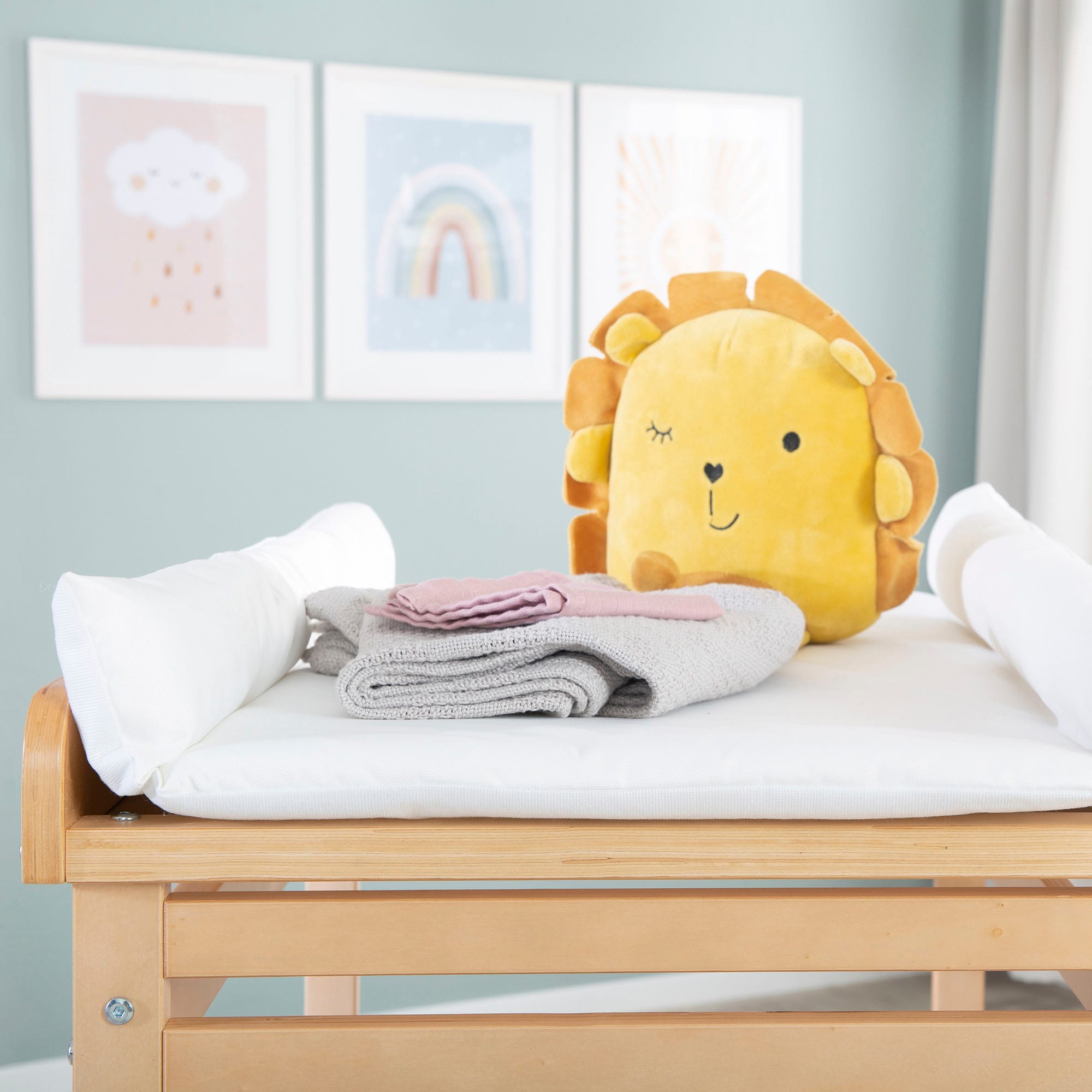 roba® Bade- und Wickelregal »Baby Pool, natur« bis 15 kg inkl. herausziehbarer Badewanne und Wickelauflage weiss 56 cm