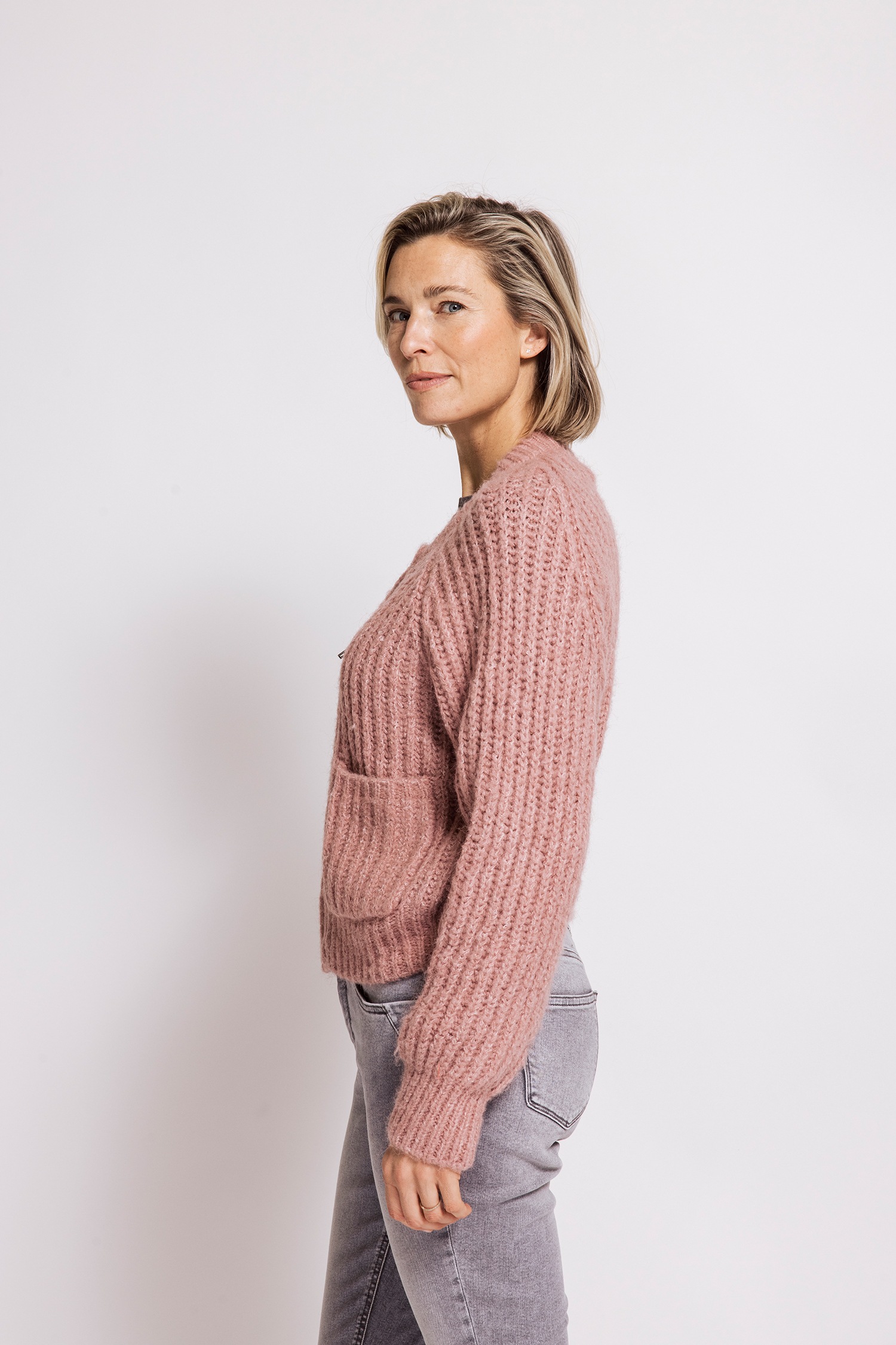 Zhrill Strickjacke »CORINNA« lässiger Look, Regular Fit, mit Reissverschluss, mit Rippenstruktur