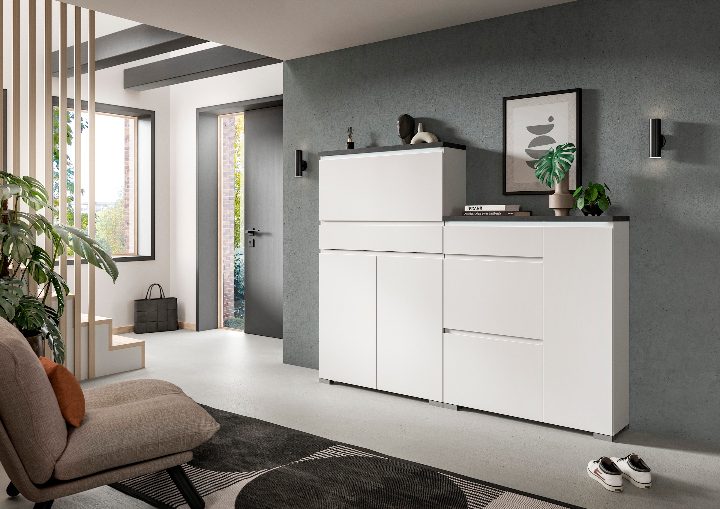 Home affaire Schuhschrank »Skoskap, Tiefe 27cm, 2 Türen, 1 Klappe mit Schuhwalze, 1 Schubkasten« Platz für ca. 16 Schuhpaare, Schuhkipper, Schuhkommode, Schuhregal