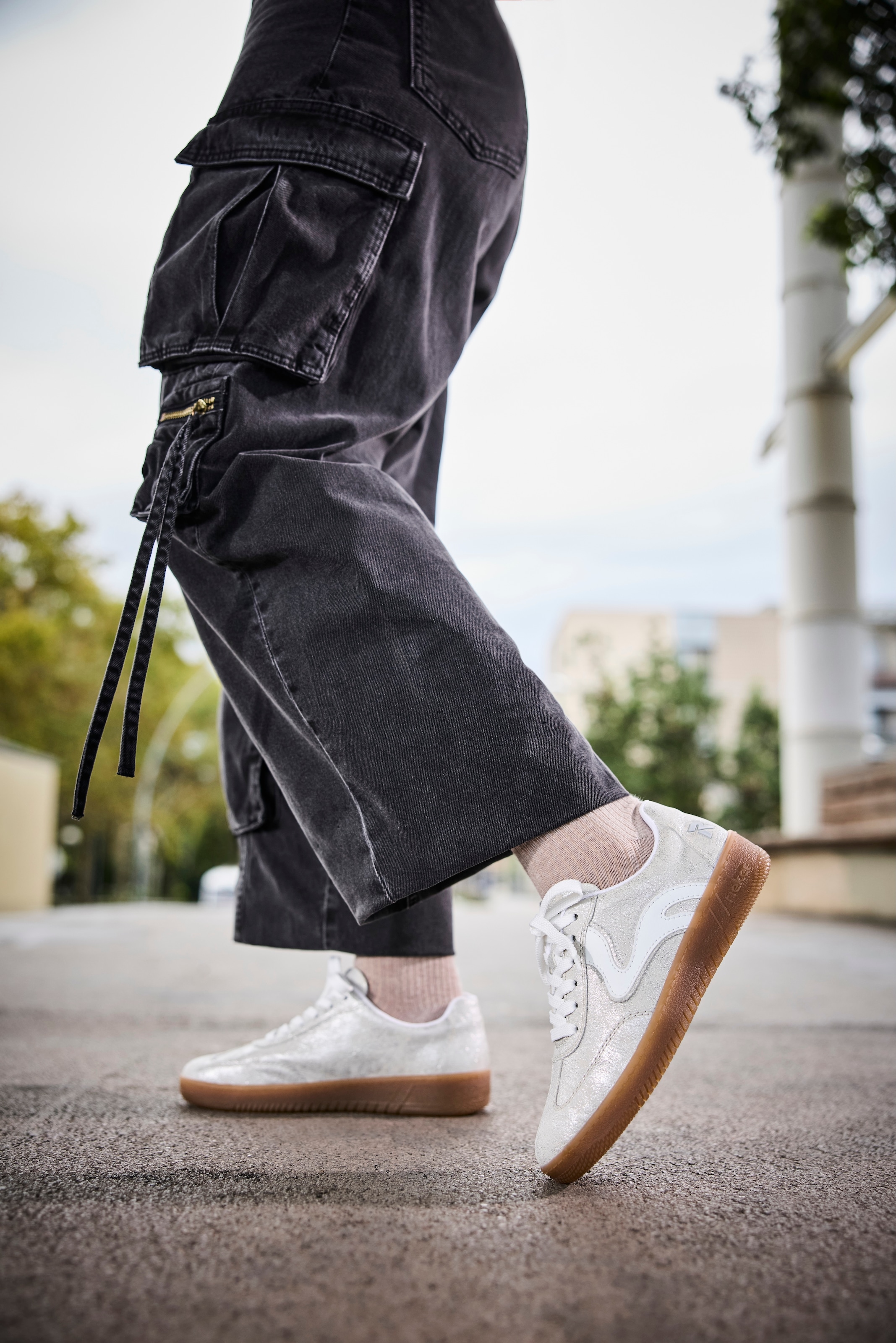 RIEKER Sport Plateausneaker  , Freizeitschuh, Halbschuh, Schnürschuh in veganer Verarbeitung