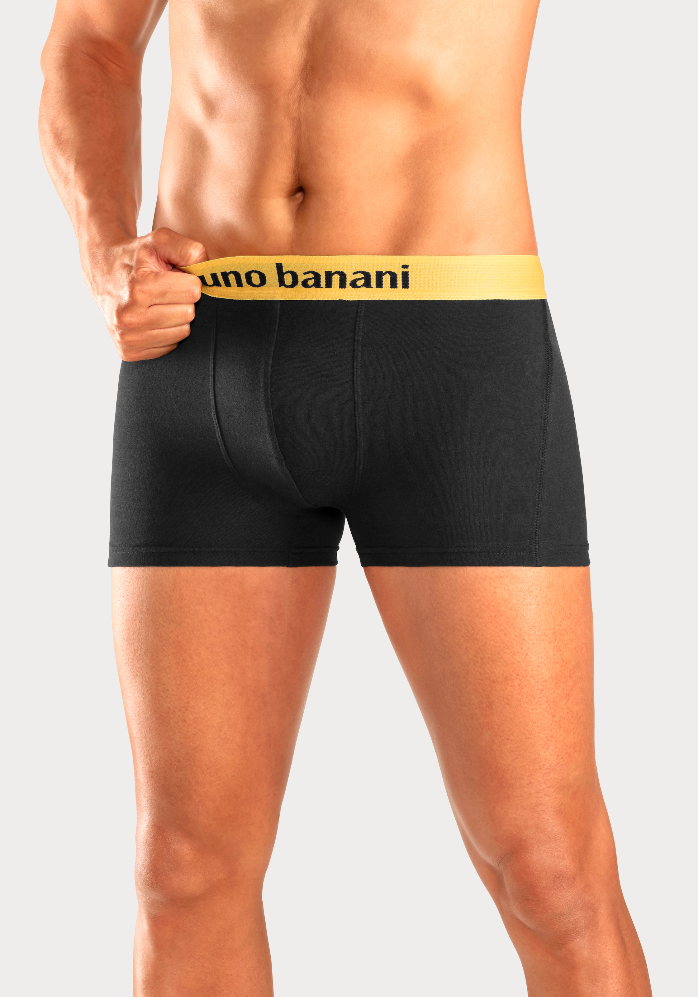 Bruno Banani Boxer »Boxershorts für Herren«, 4 cuis mit farbigen Marken-Schriftzug am Bündchen