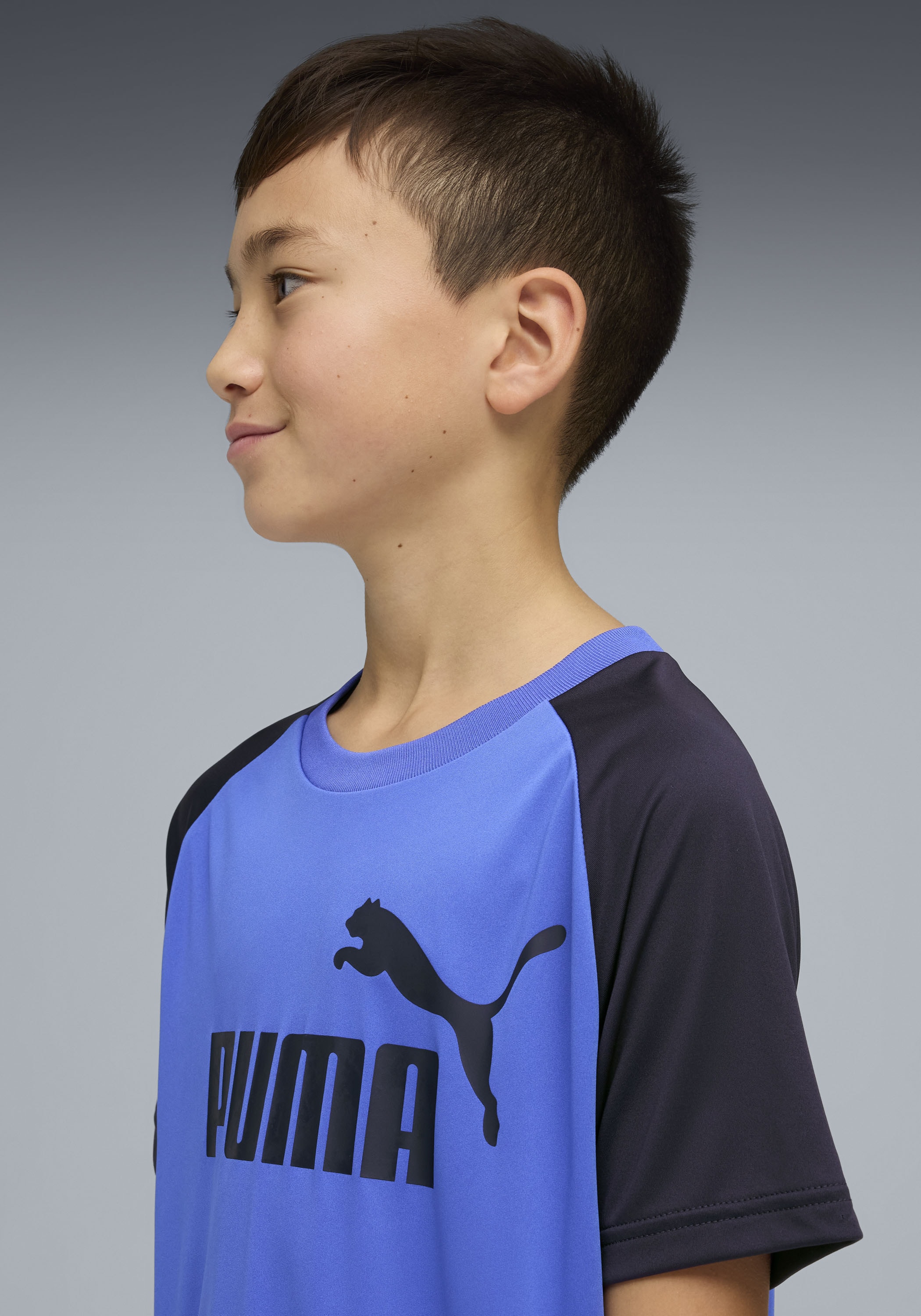 PUMA Combinaison d'entraînement »ESS NO.1 LOGO POLY TEE AND SHORTS SET B« 2 pièces ensemble deux pièces, avec technologie DryCELL, respirant