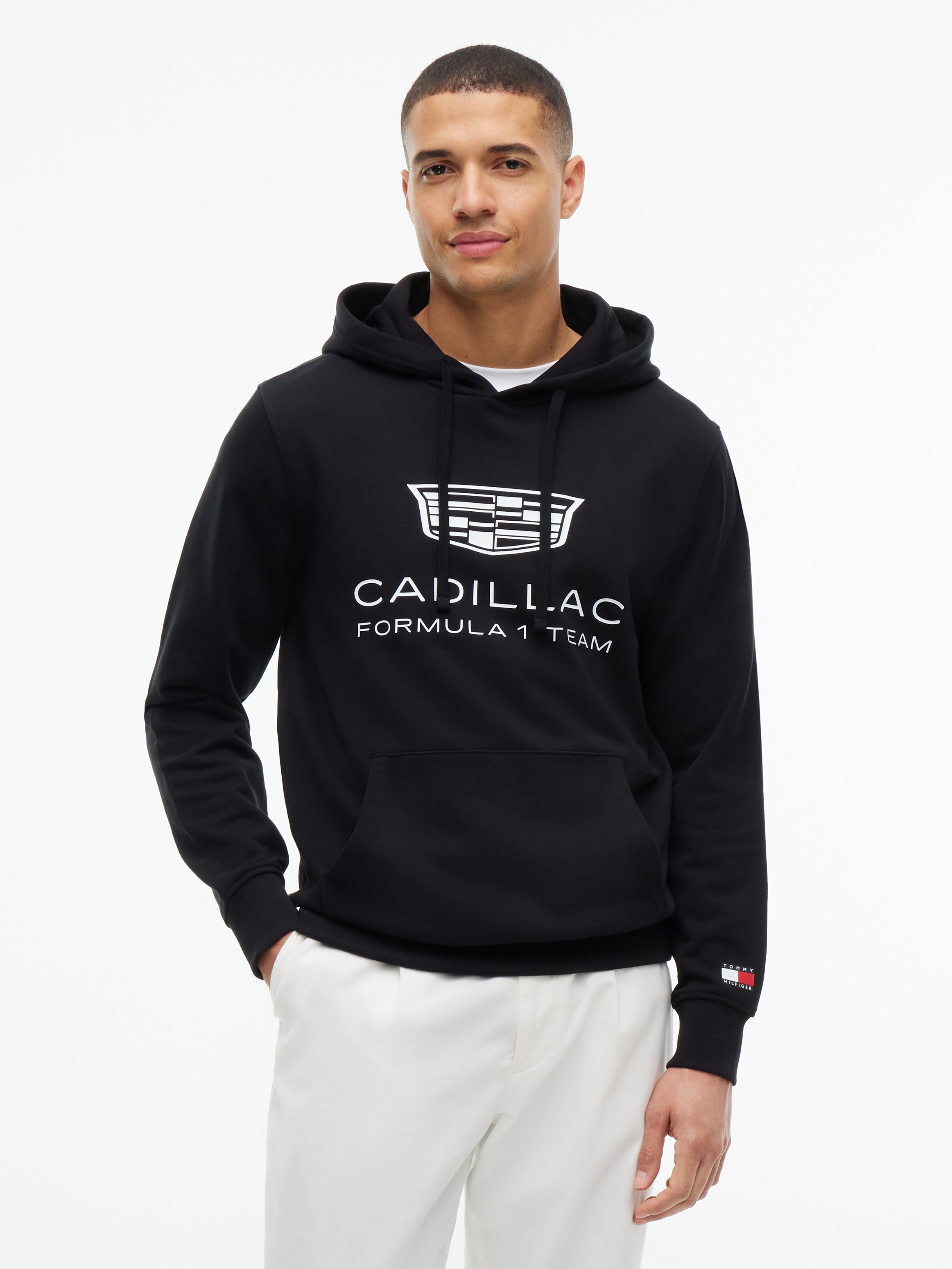 Tommy Hilfiger Hoodie »TH x Cadillac Formula 1® Team SHIELD«, Qualité coton, unisexe
