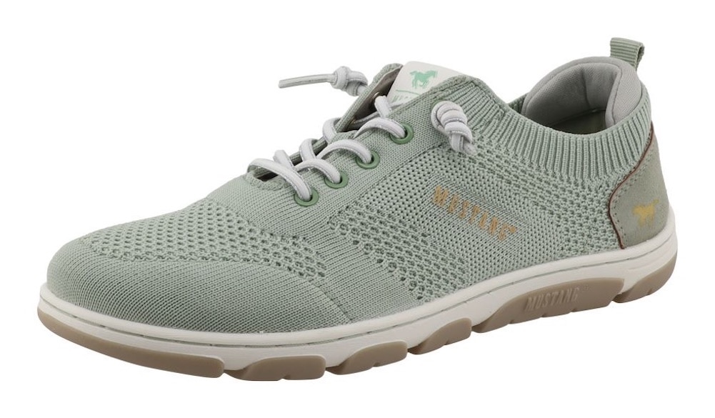 Mustang Shoes Baskets slip-on »Sue«  Chaussure de loisirs, chaussure basse, slipper avec logos