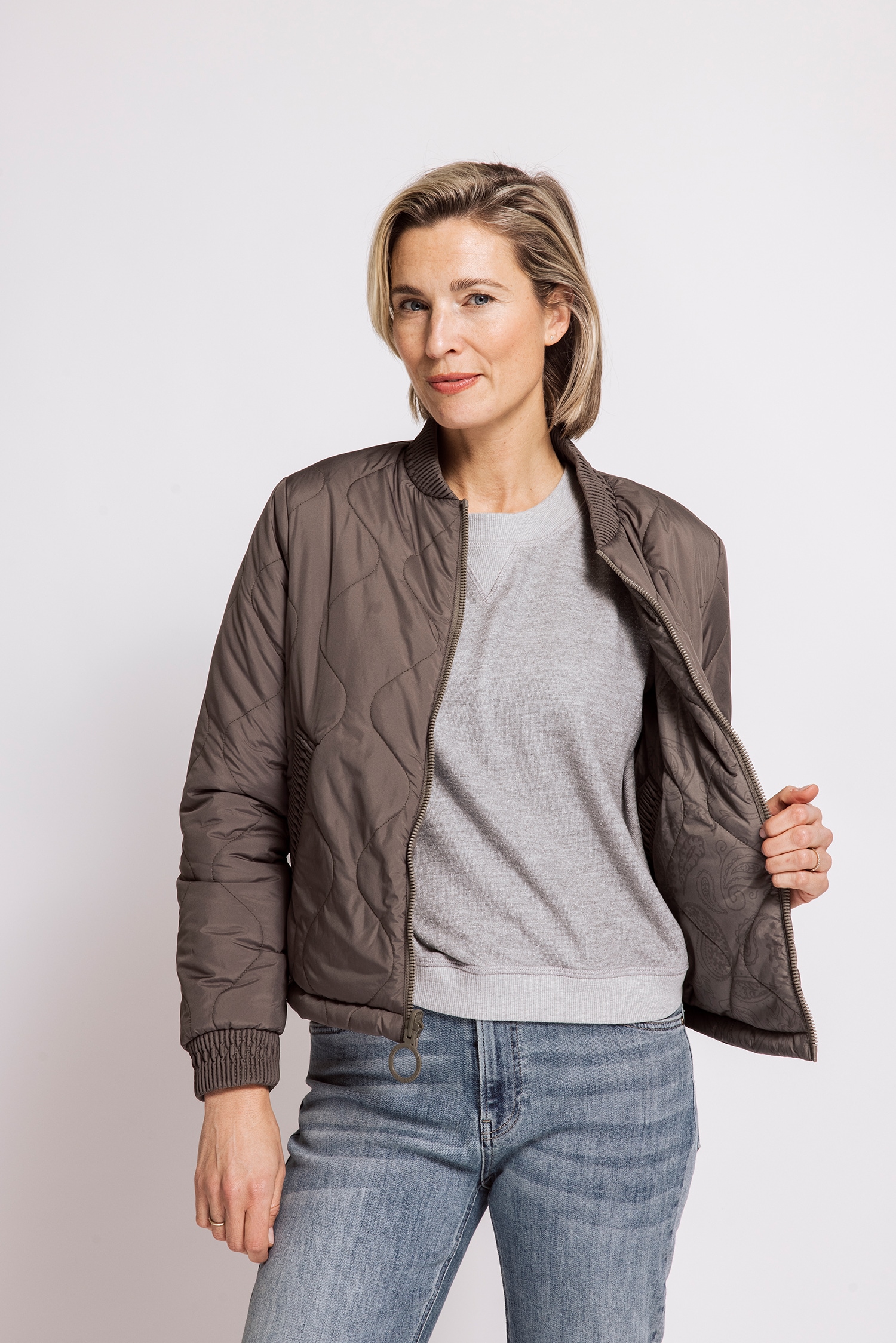 Zhrill Blazer court »SARAH« Blouson-Jacke im modernen Stil / Paisley-Muster / Reissverschluss