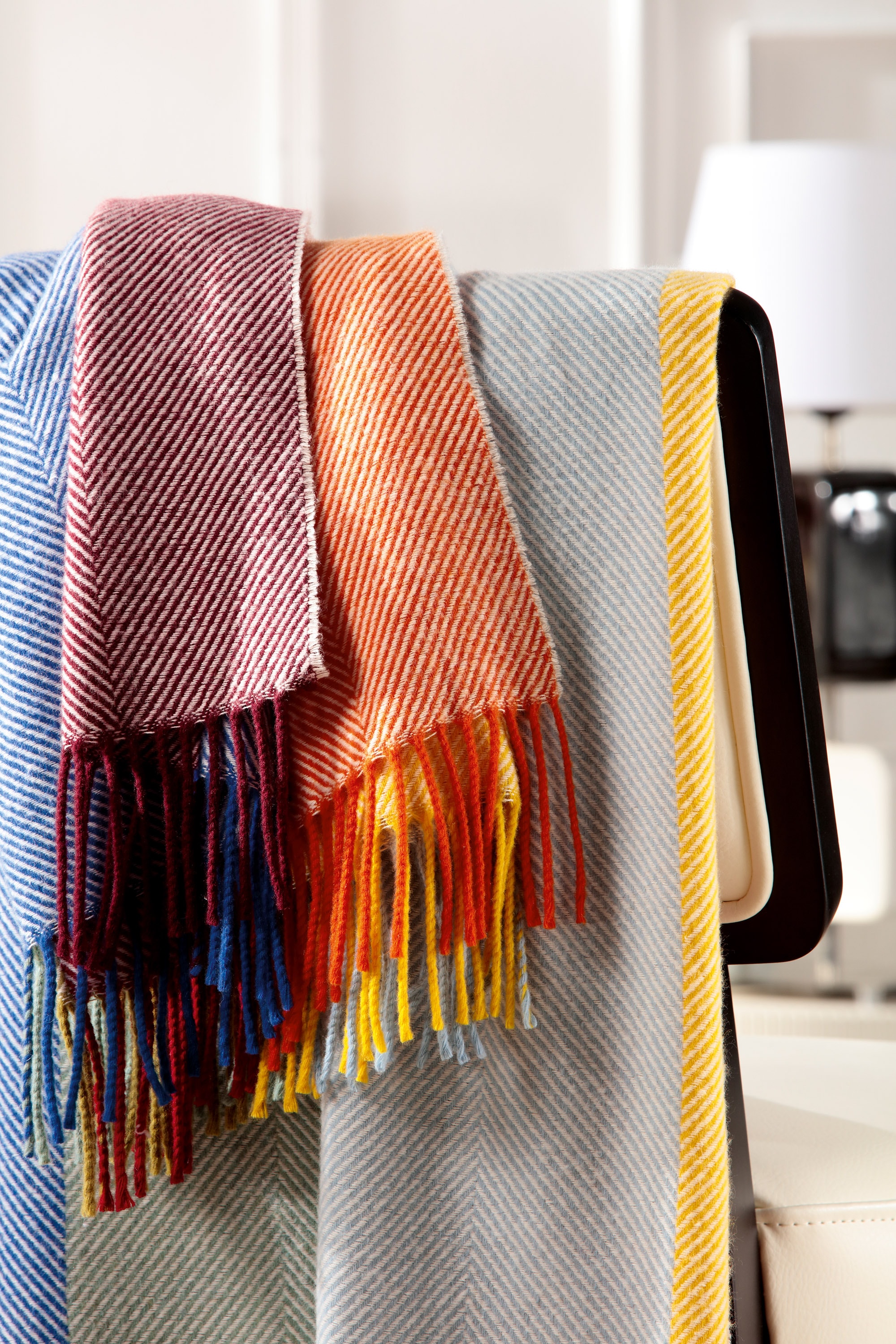 Biederlack Wohndecke »Colour lines« im sommerlichen Streifendessin