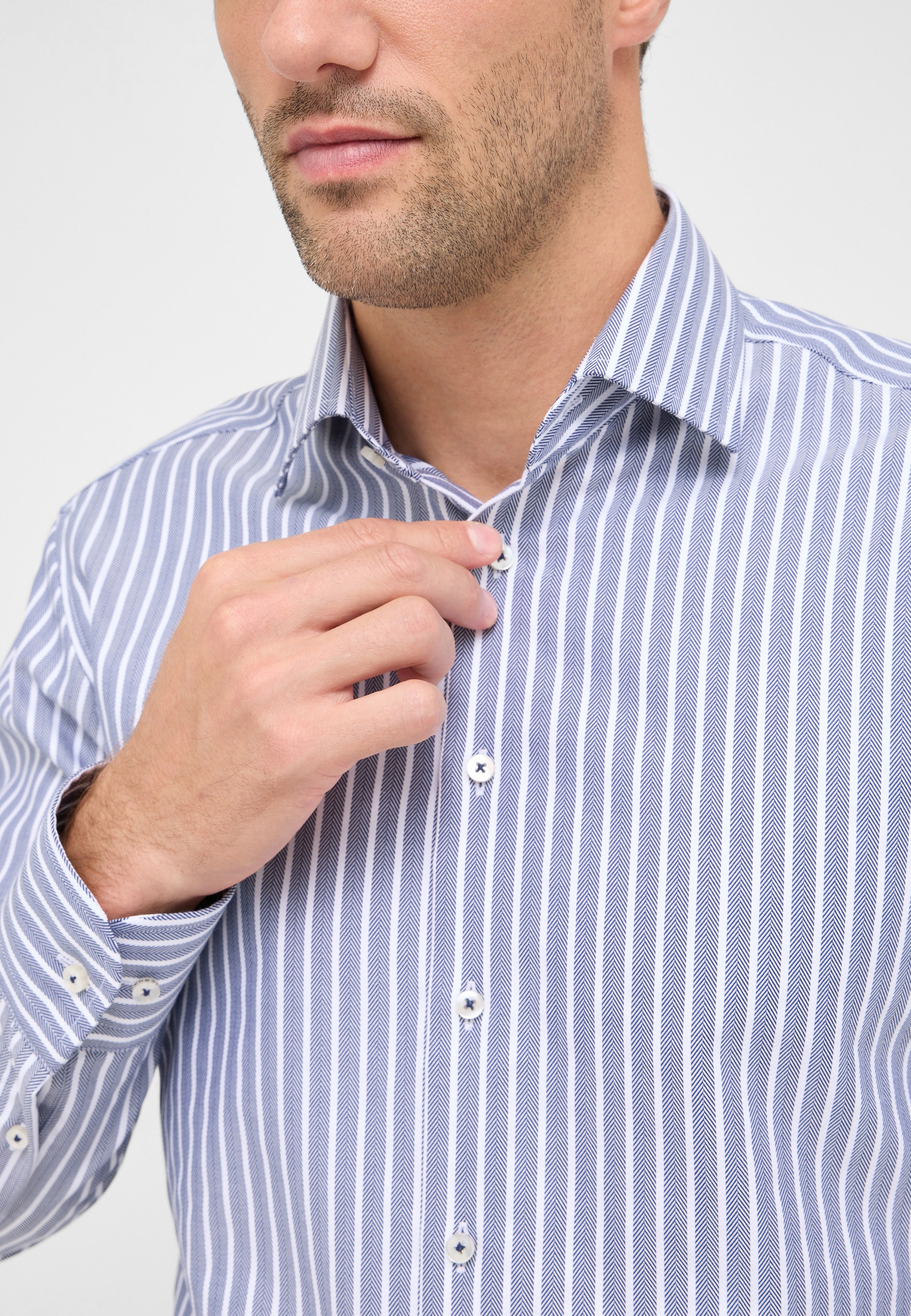 Eterna Chemise à manches longues »MODERN FIT« NON IRON (bügelfrei)