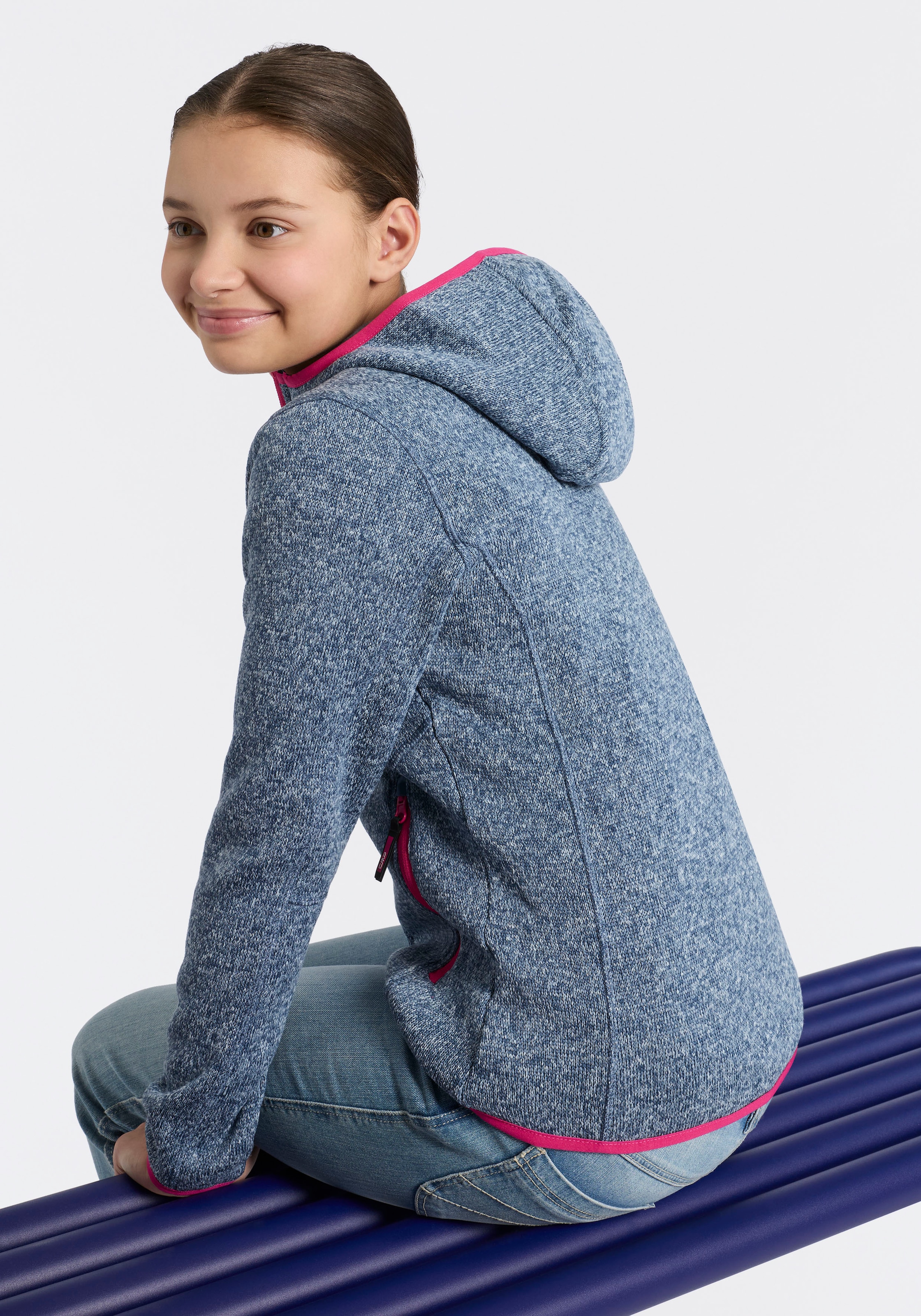CMP Strickfleecejacke mit Kapuze Übergangsjacke für Kinder, mit Kapuze, mit Reissverschlusstaschen