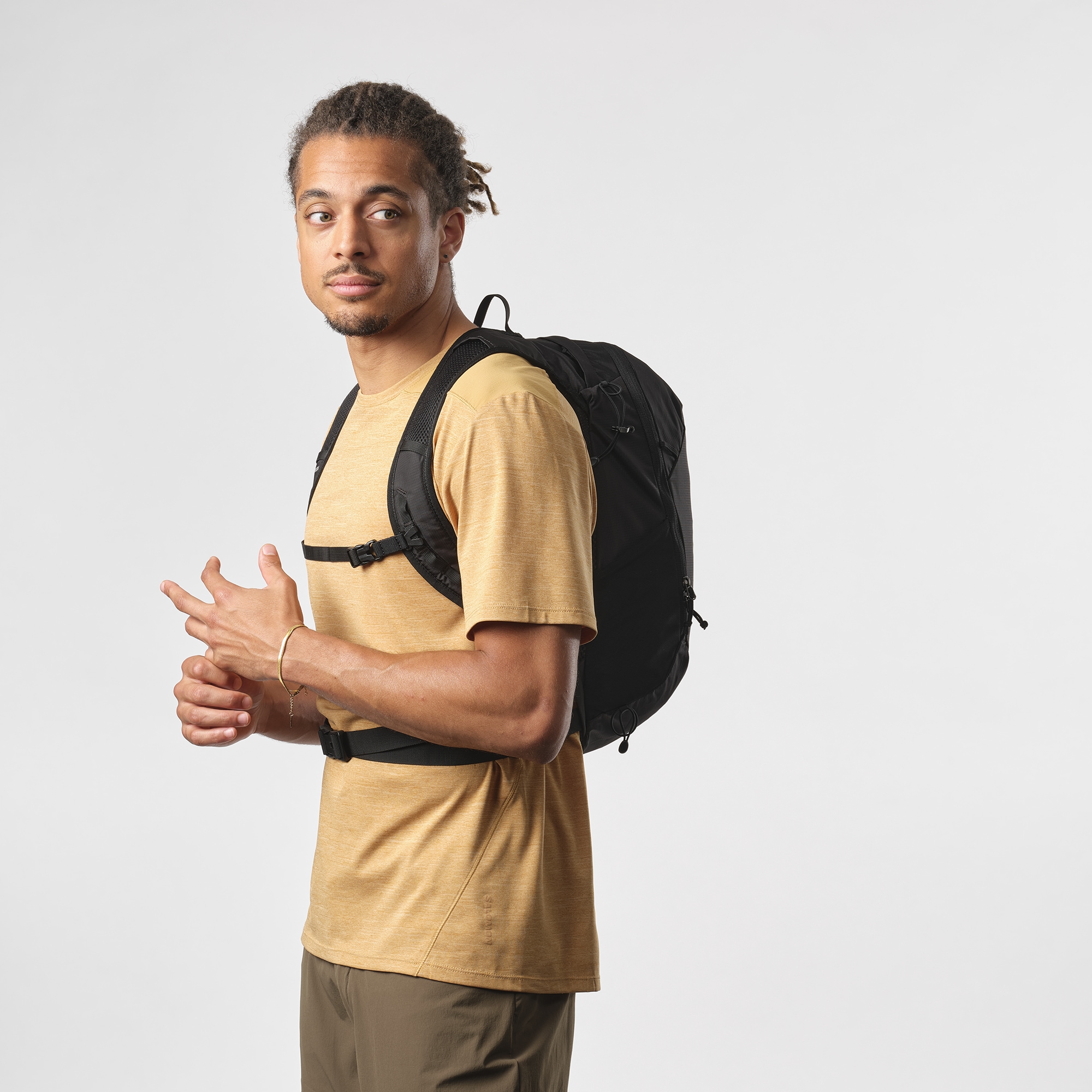 Salomon Sac à dos de sport »TRAILBLAZER 10« mit Mesh-Einsätzen