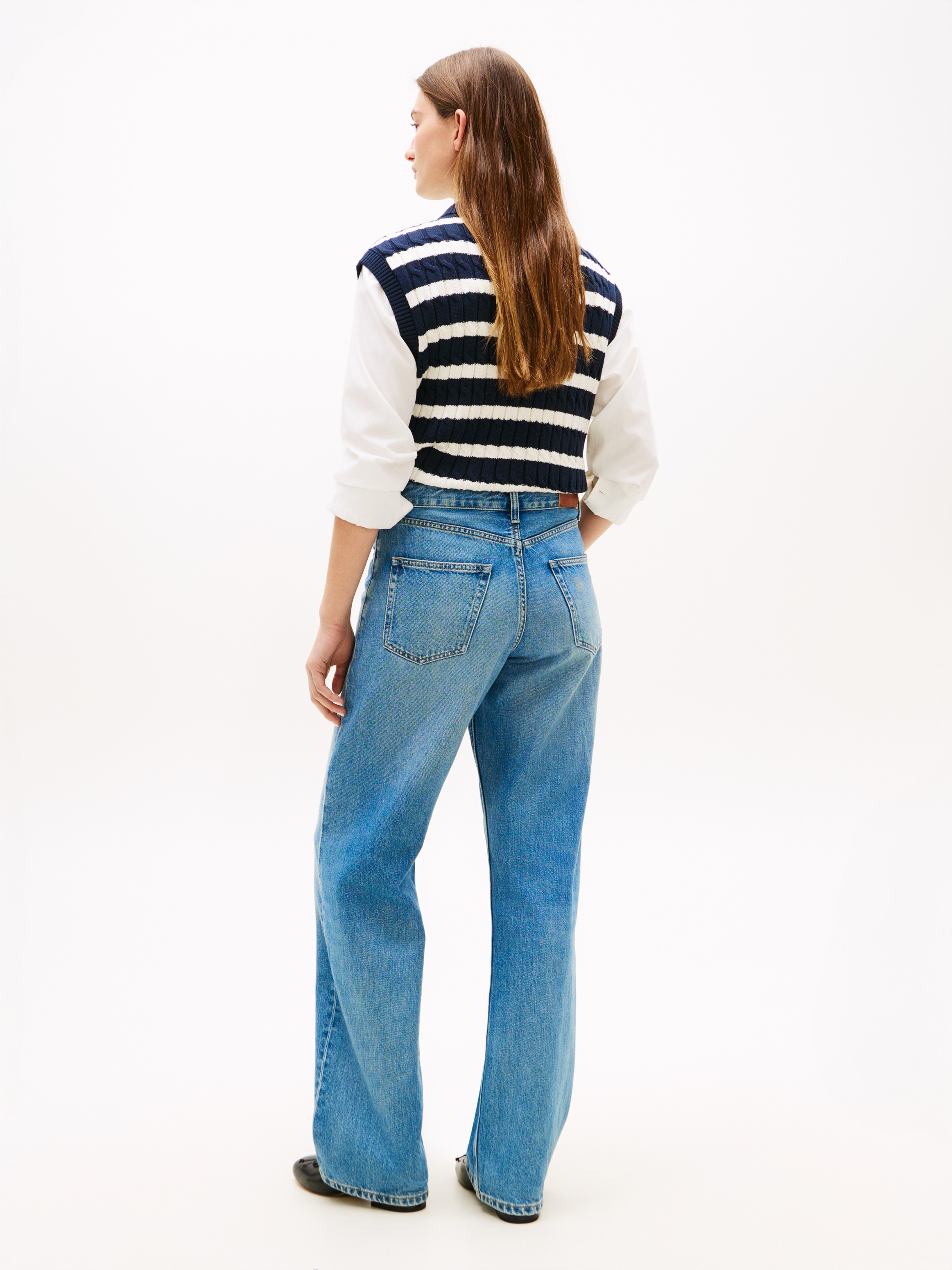 Tommy Hilfiger Jeans droit mit dezenter Logostickerei