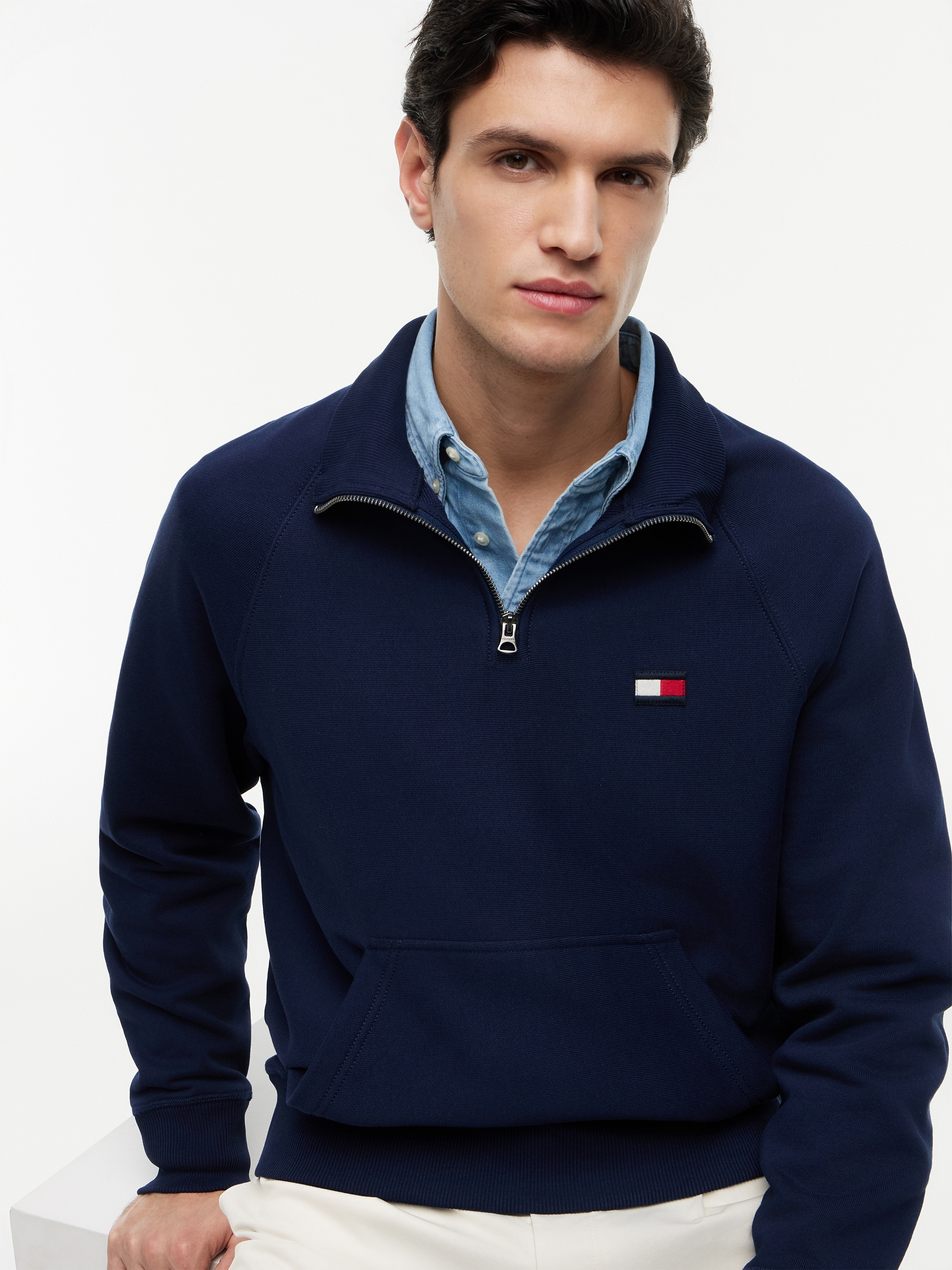 Tommy Hilfiger Sweat-shirt »TOMMY FLAG ELEVATED 1/4 ZIP«, Col montant avec fermeture éclair
