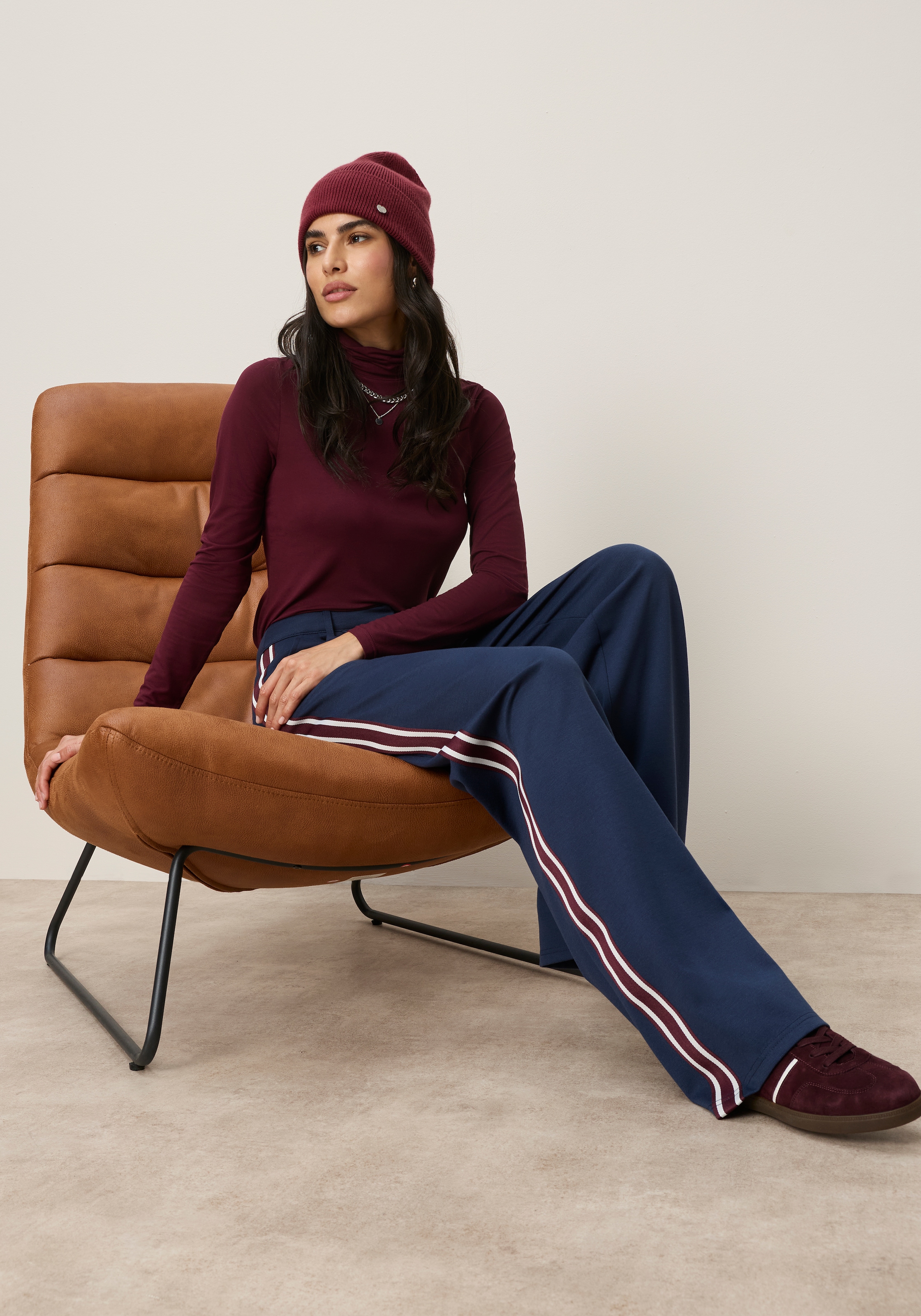 Tamaris Palazzohose »mit Kontraststreifen, im modernem Look«  mit weitem Bein