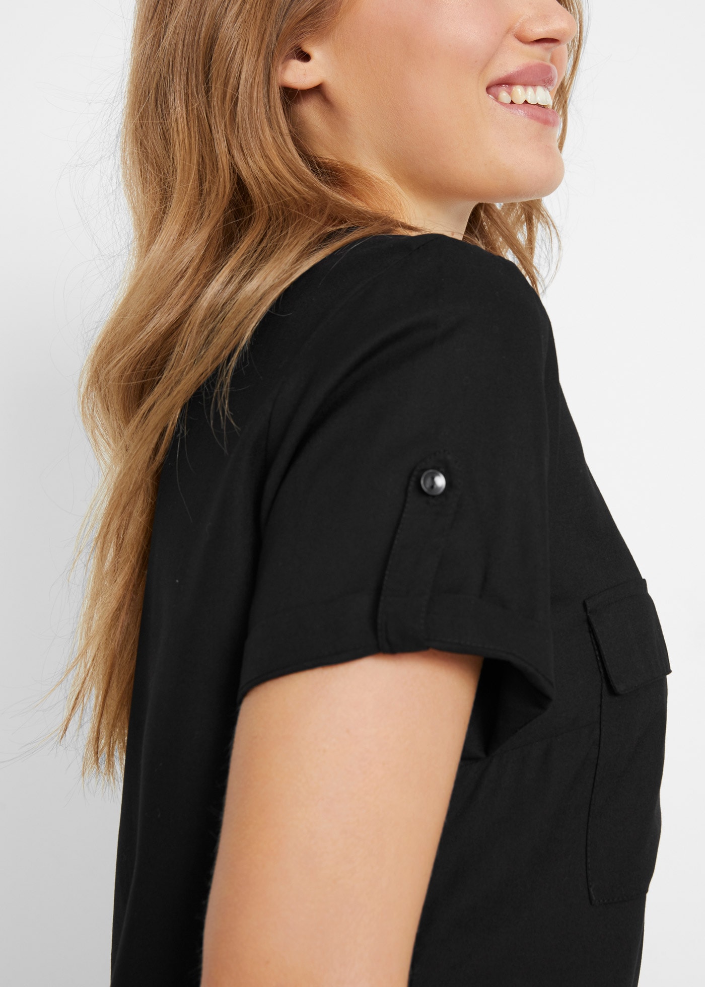 bonprix Blouse à manches courtes dezente A-Silhouette, mit V-Ausschnitt, aus reiner Viskose