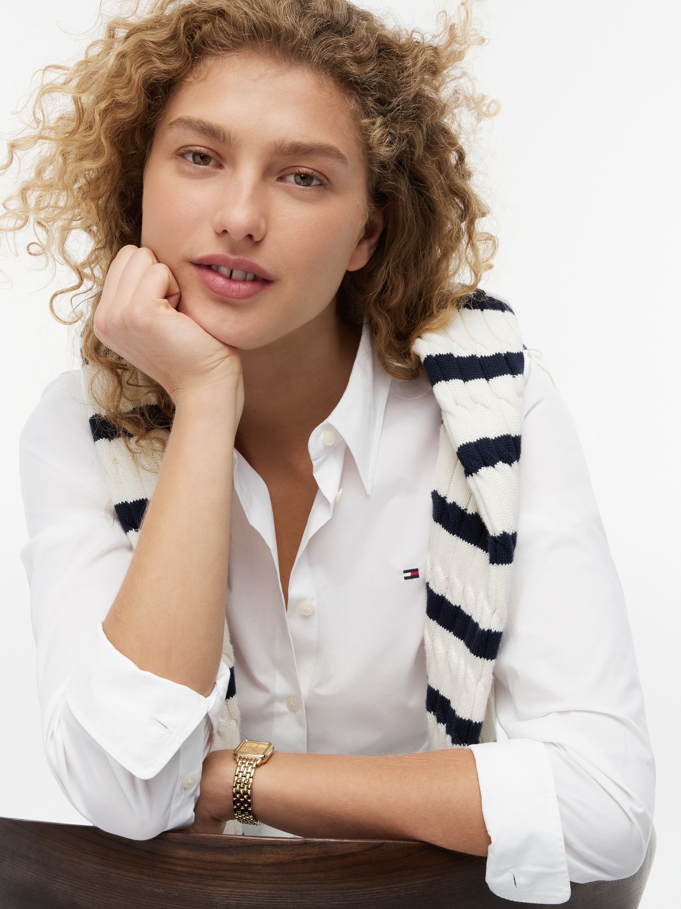 Tommy Hilfiger Blouse chemise »STRETCH REGULAR LS SHIRT« avec logo Tommy Hilfiger brodé, coupe régulière