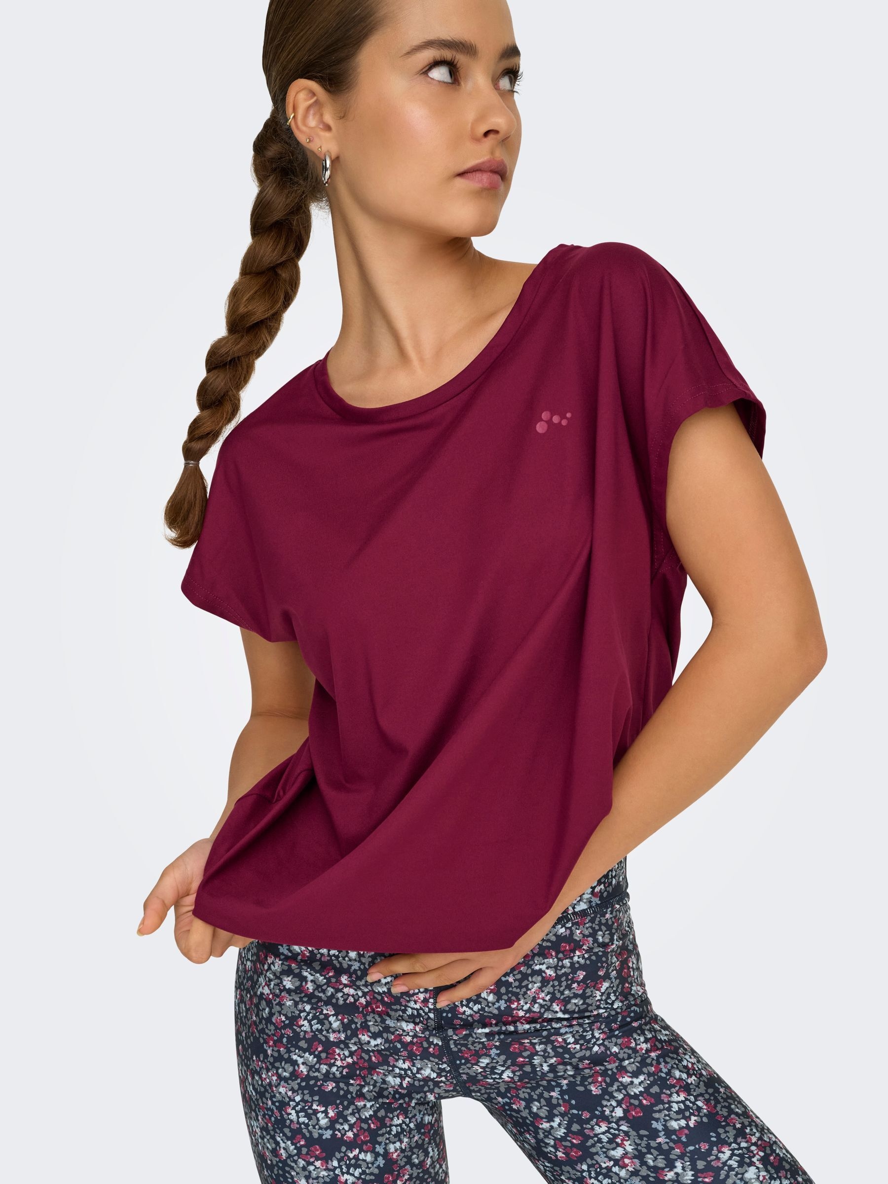 ONLY Play Trainingsshirt »ONPAUBREE SS LOOSE TRAIN TEE - NOOS«