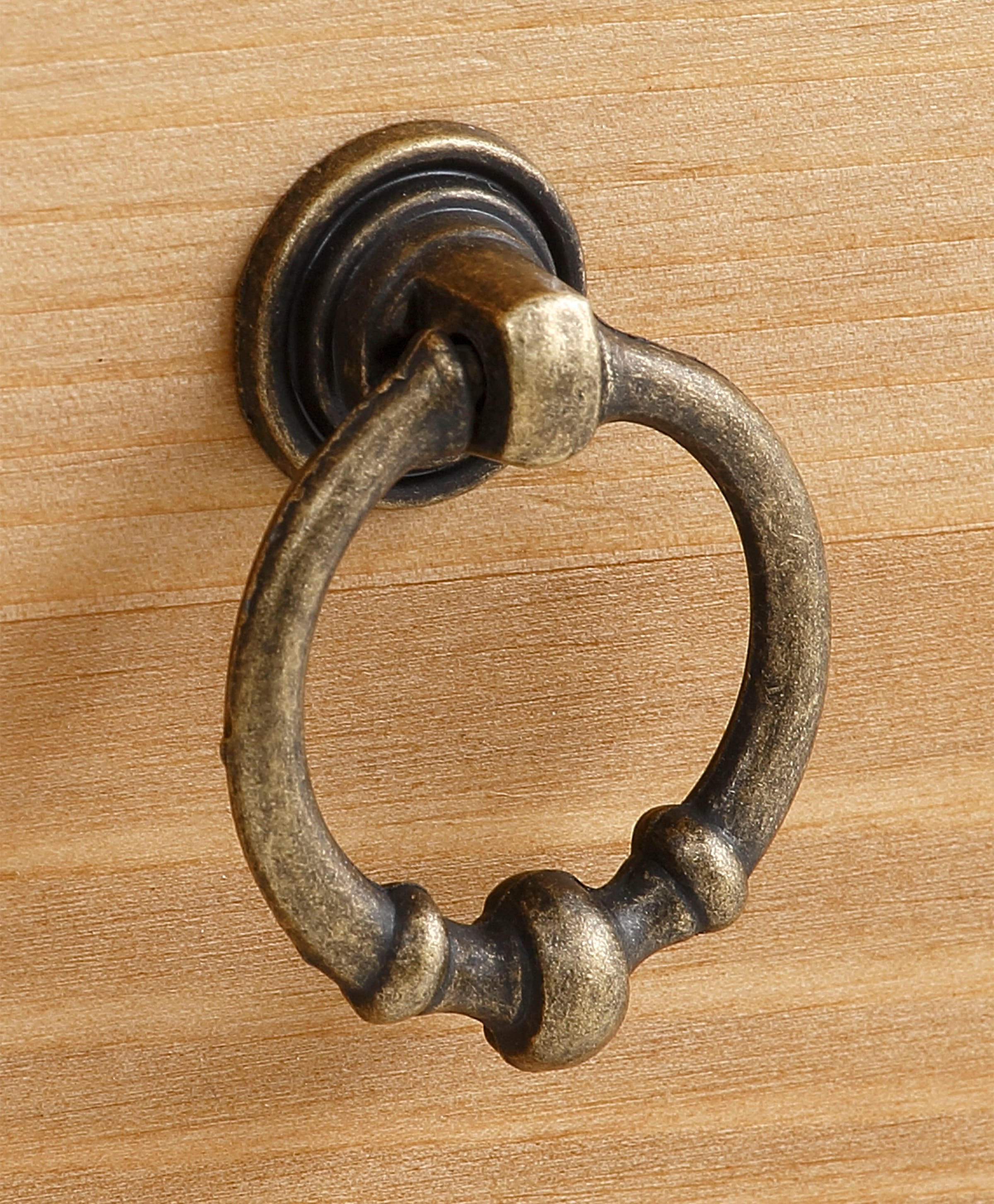 GOODproduct Couchtisch »Indra« aus massiver Kiefer, FSC®, mit Stauraum, dezentes Ornament