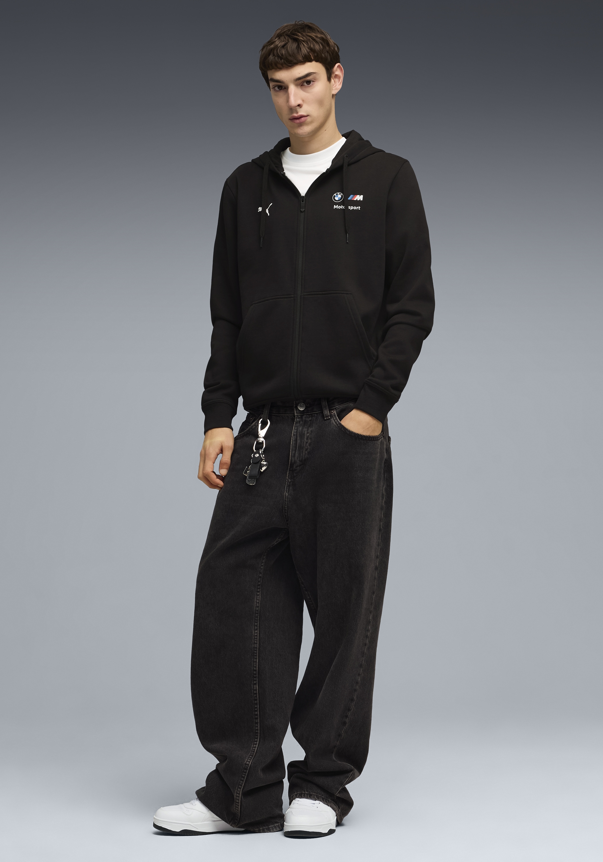 PUMA Veste d'entraînement »BMW MMS ESS FLEECE JACKET« ohne Kapuze mit Reissverschluss, Rundhalsausschnitt, Regular Fit