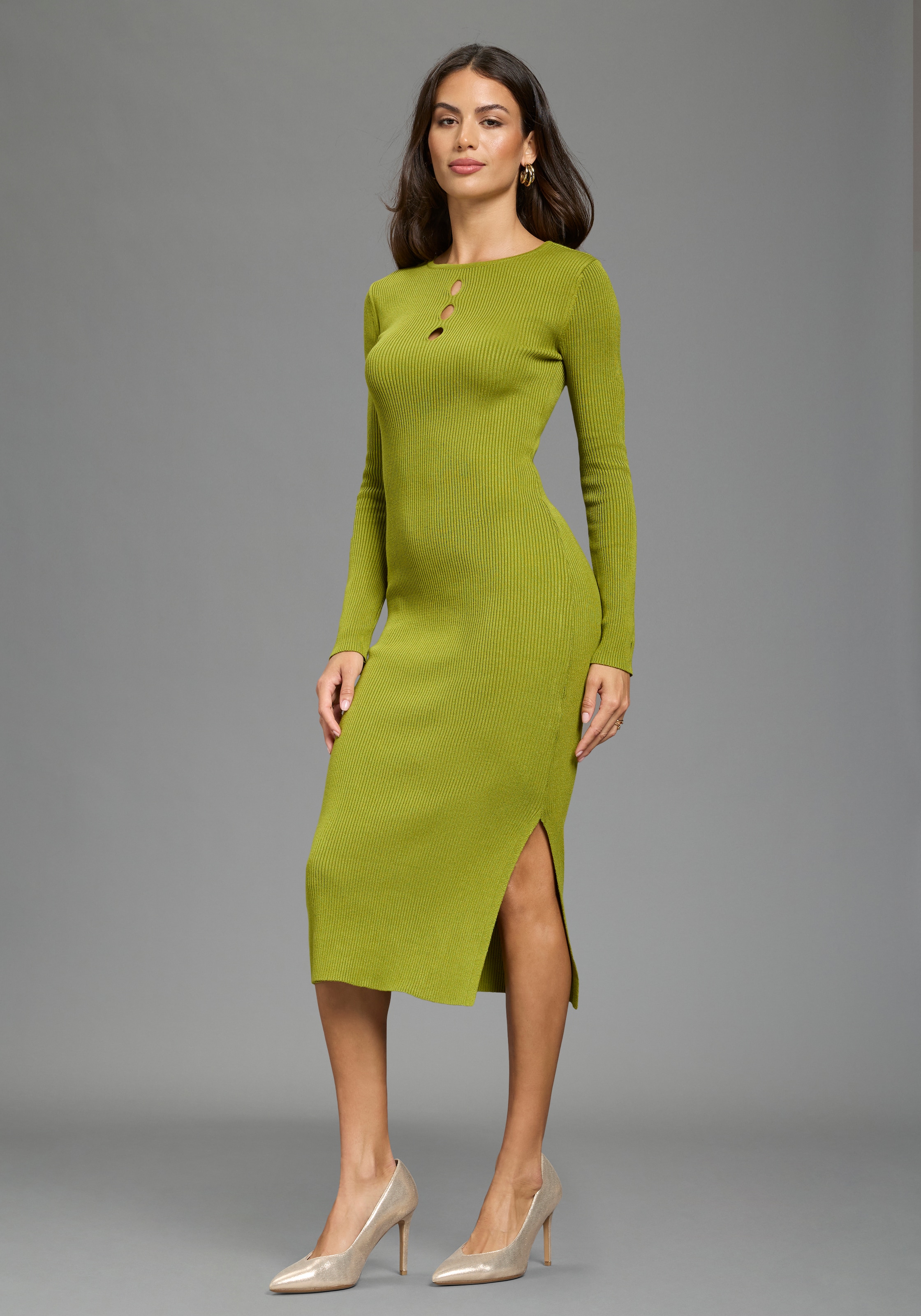 Melrose Robe en tricot de longueur midi avec découpes féminines et fente latérale