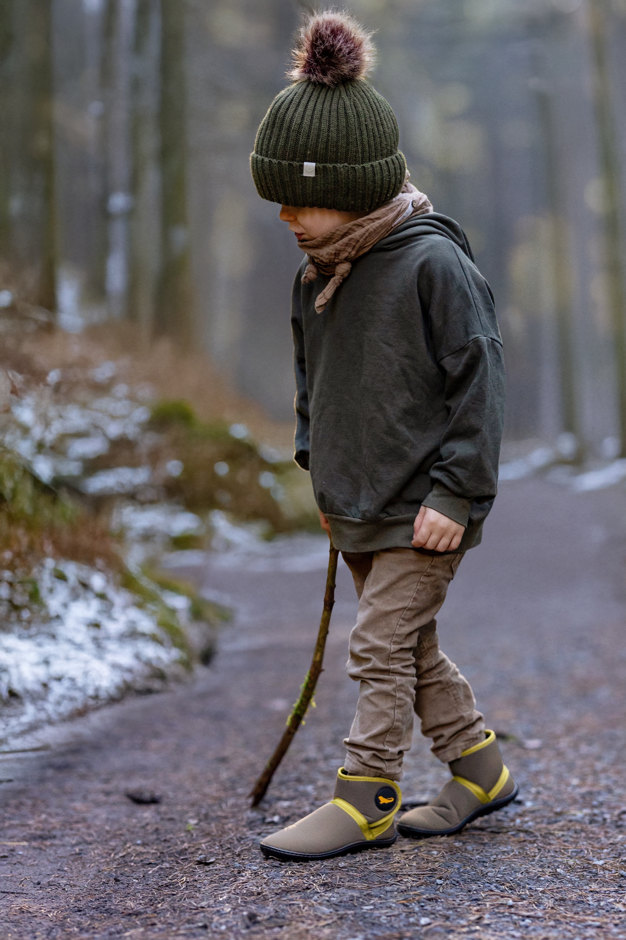 Leguano Chaussures pieds nus »LEGUANITO THERMO«  chaussure à scratch, chaussure enfant, boots avec traitement TEX déperlant