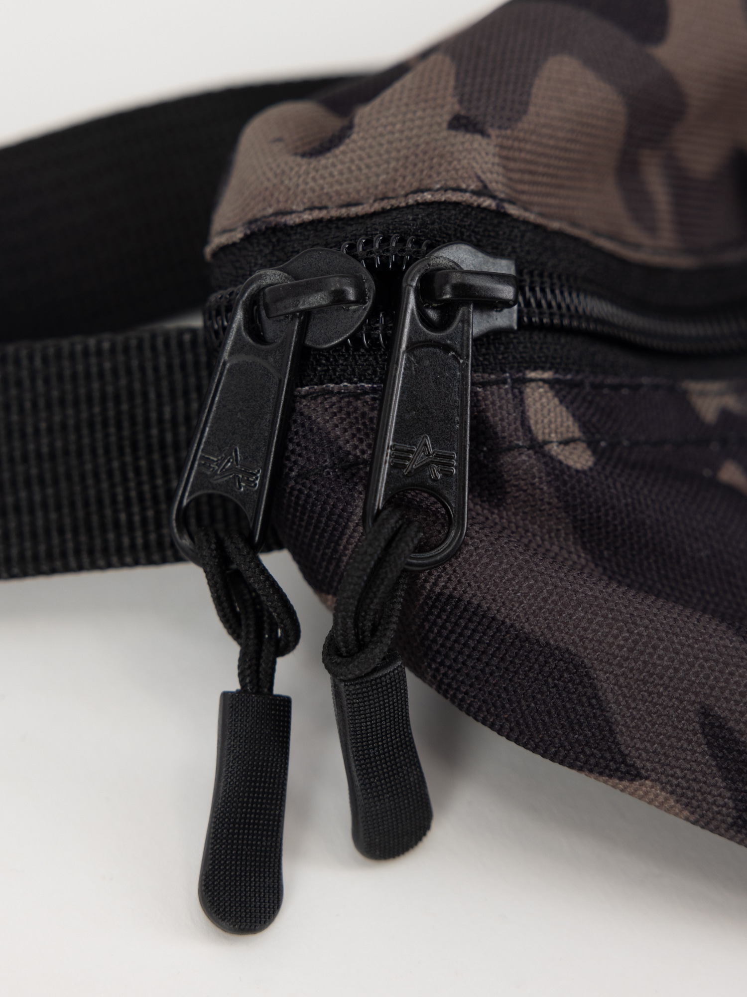 Alpha Industries Sac banane »Rubber Print Waistbag«