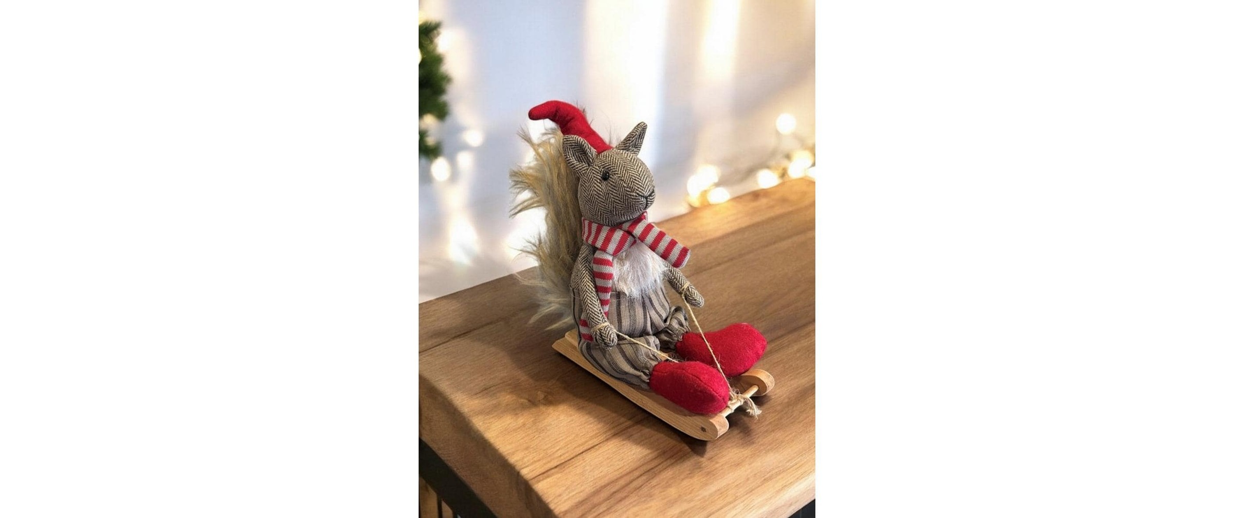   Figurine de Noël »Dameco Eichhörnchen auf Schlitten«