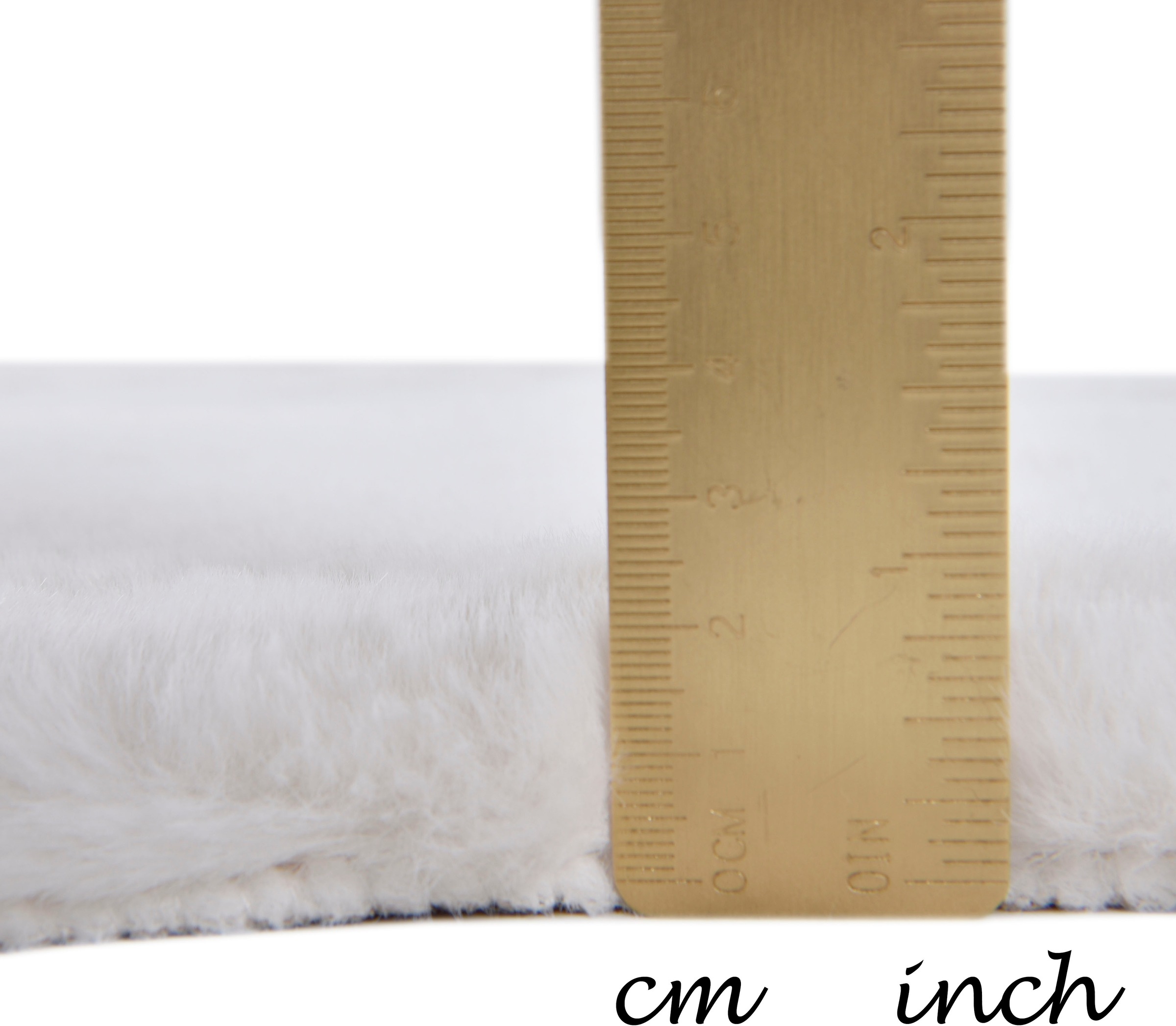 Gino Falcone Tapis en fourrure »Giorgia« En forme de fourrure 20 mm Höhe Fourrure synthétique, super douce - un vrai tapis douillet