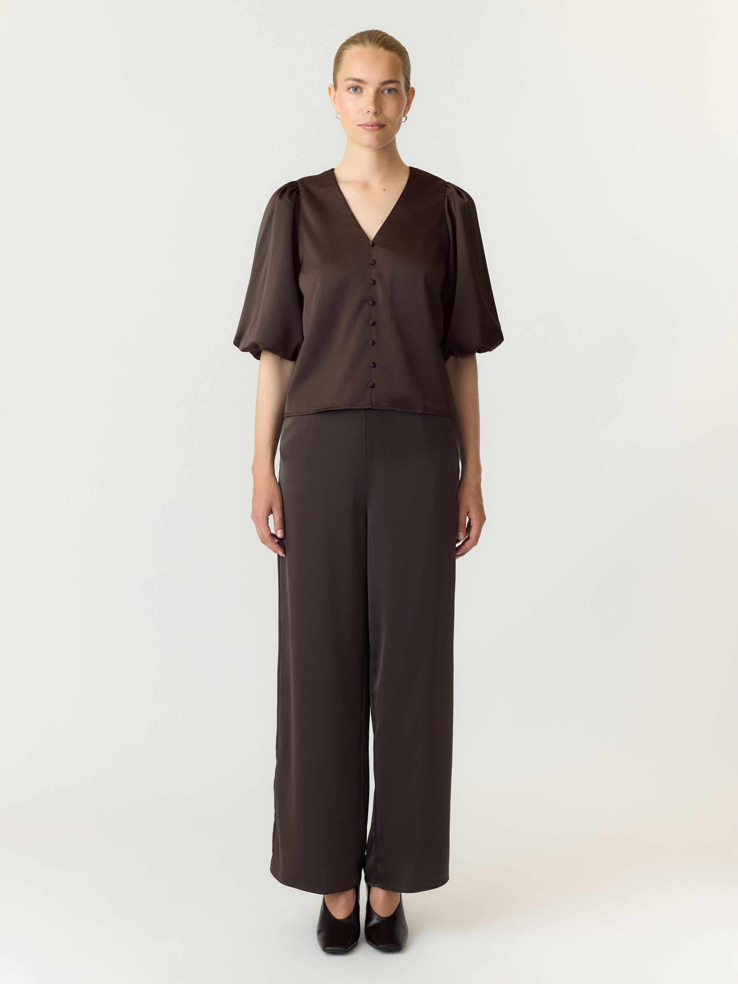 Y.A.S Kurzarmbluse »YASPELLA 2/4 V-NECK TOP S. NOOS« Materialmix, regular fit