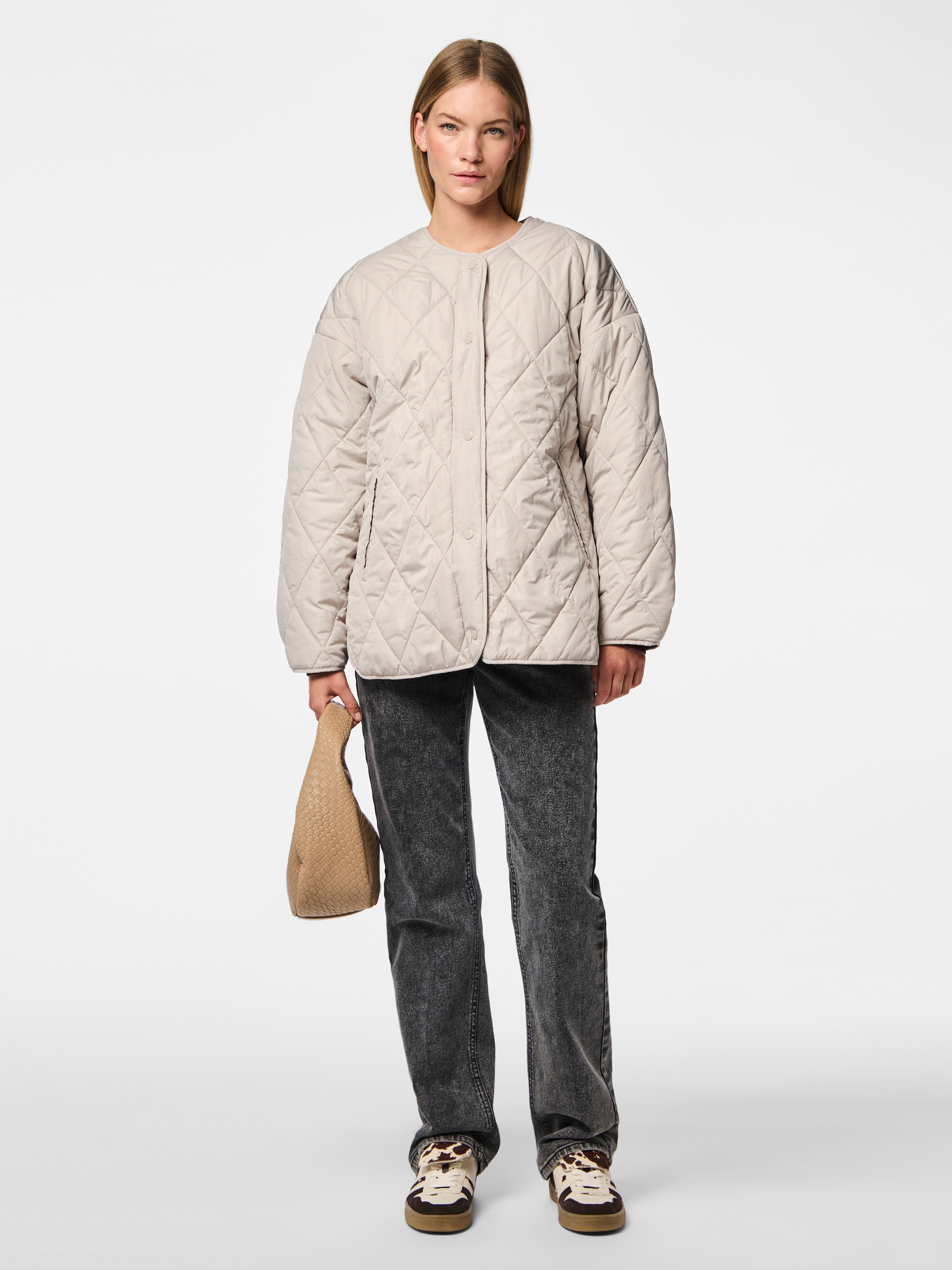 pieces Veste matelassée »PCSTELLA QUILTED JACKET NOOS BC« Kunstfaser