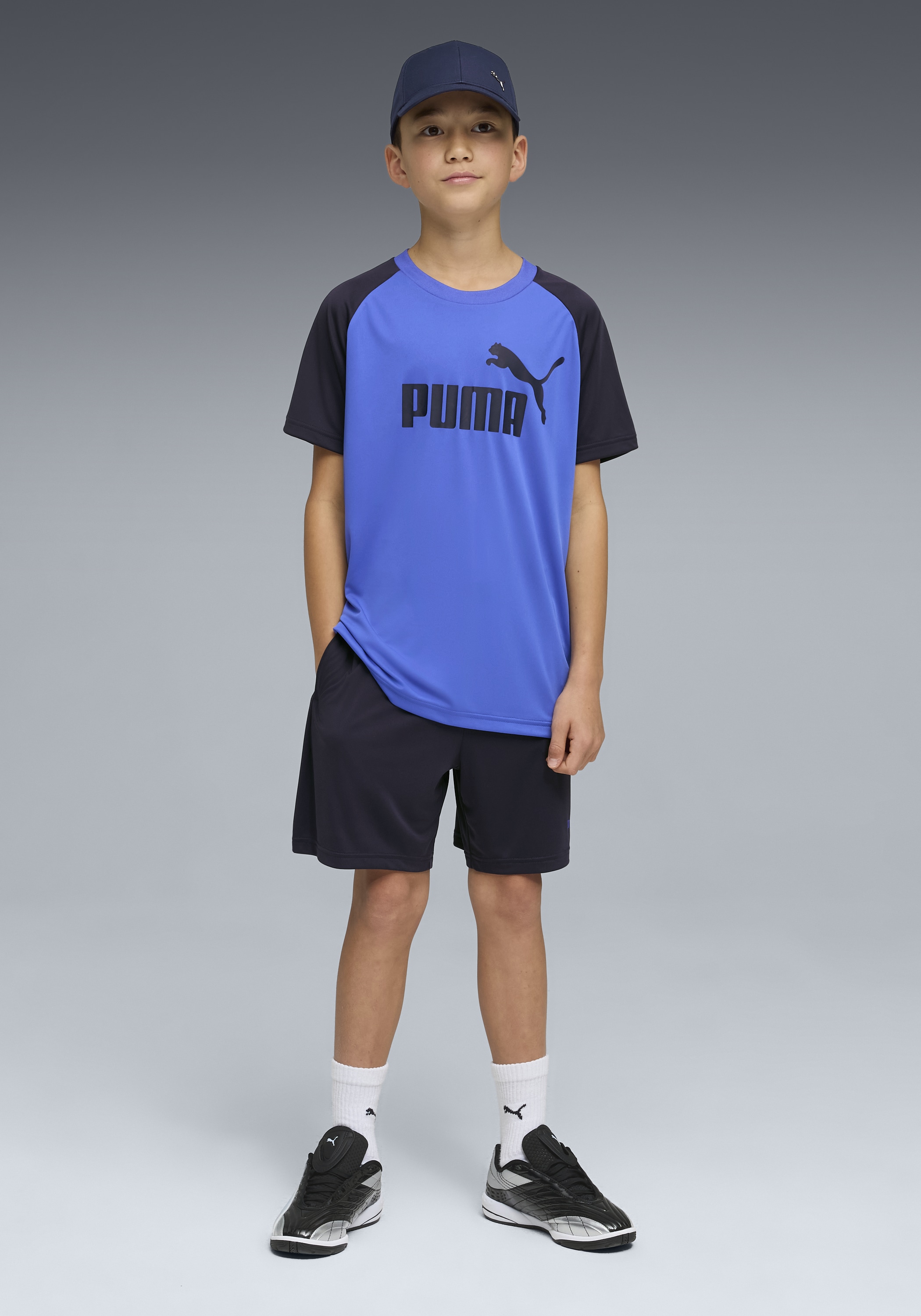 PUMA Combinaison d'entraînement »ESS NO.1 LOGO POLY TEE AND SHORTS SET B« 2 pièces ensemble deux pièces, avec technologie DryCELL, respirant