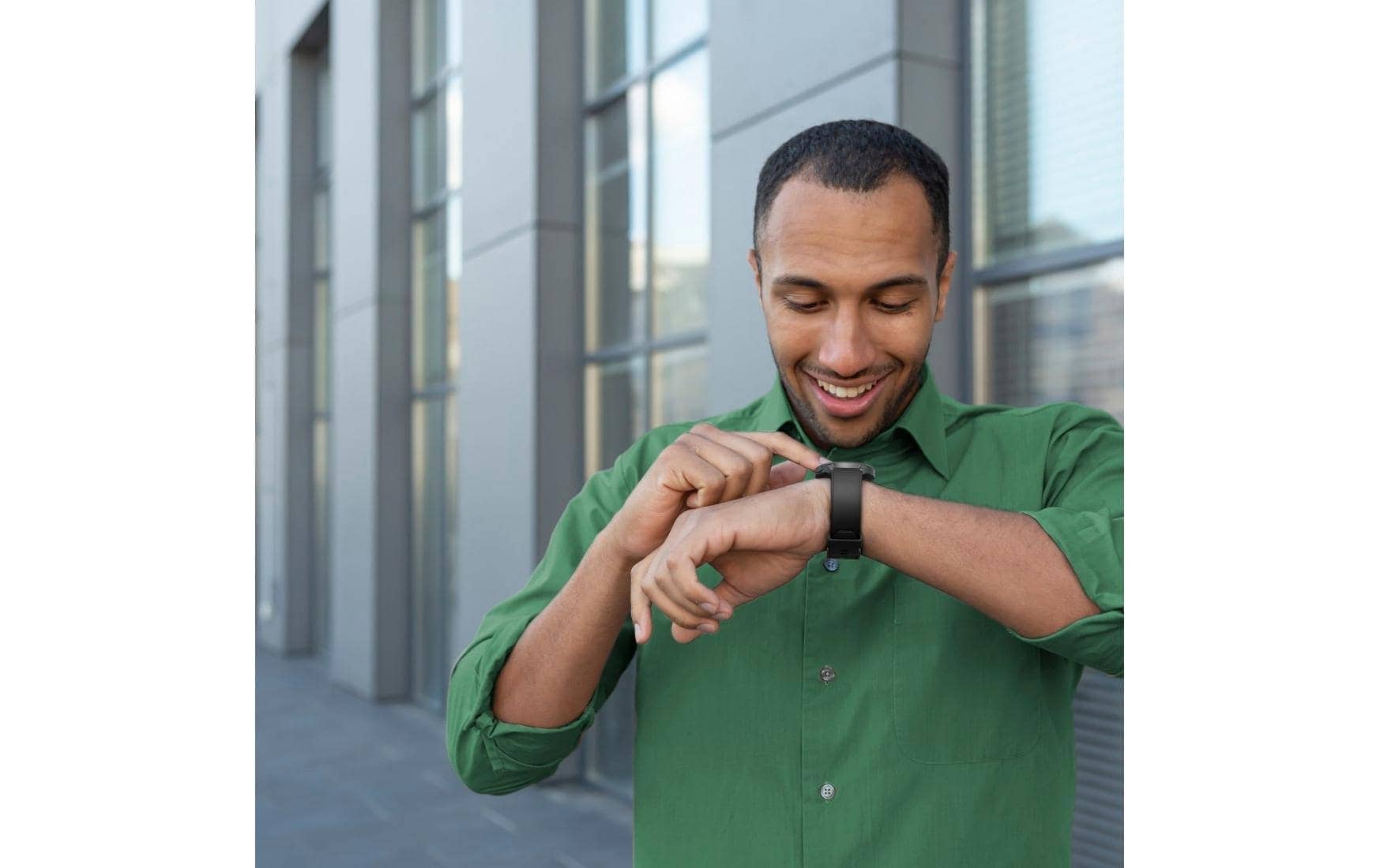 Hama Smartwatch »Smartwatch 8900 (Telefonfunktion, GPS, wasserdicht IP68, Herzfrequenz)«(/ 1,43 ″)
