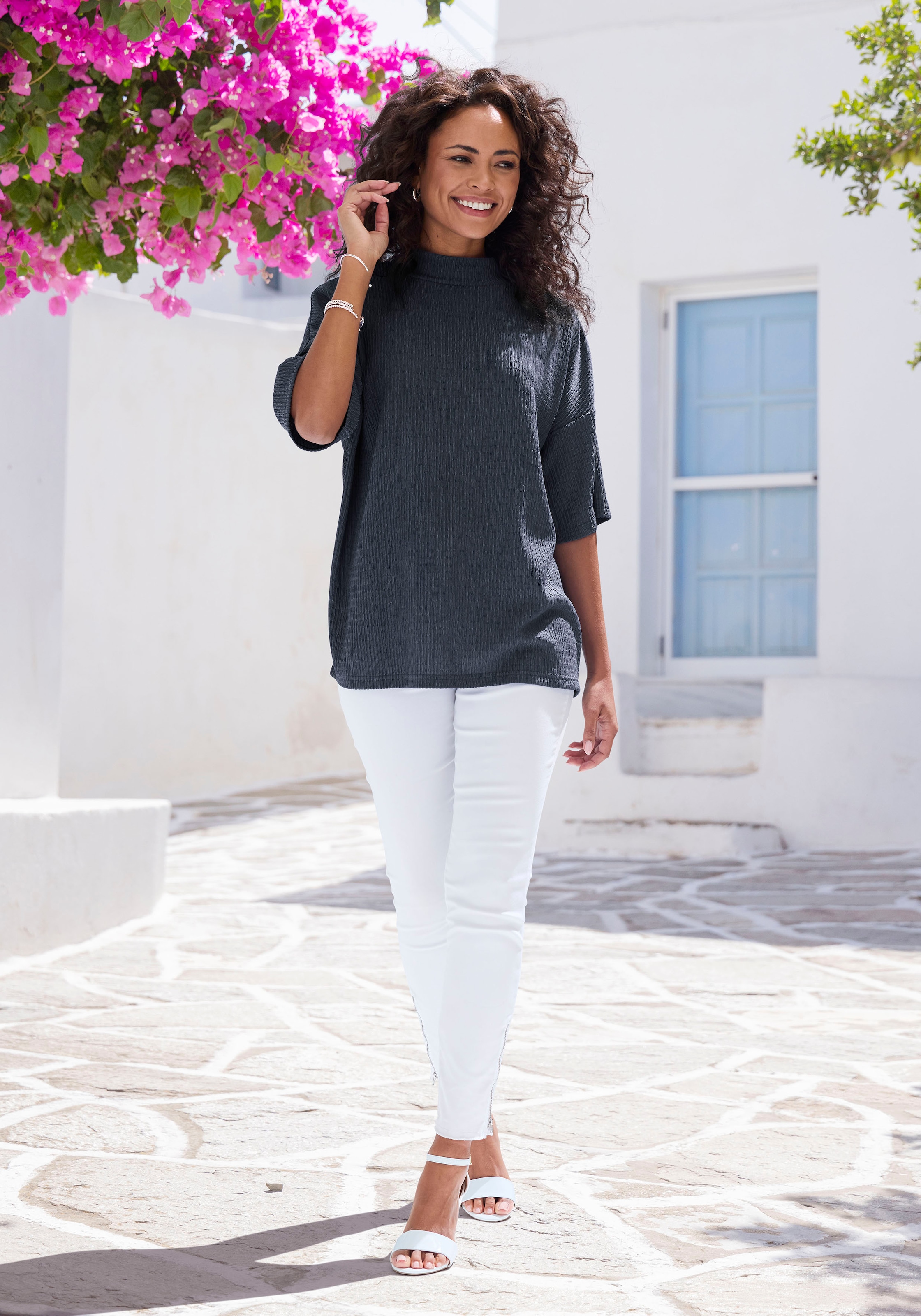LASCANA T-shirt à manches courtes »mit Stehkragen« pack de 2,  en crêpe aéré, infroissable