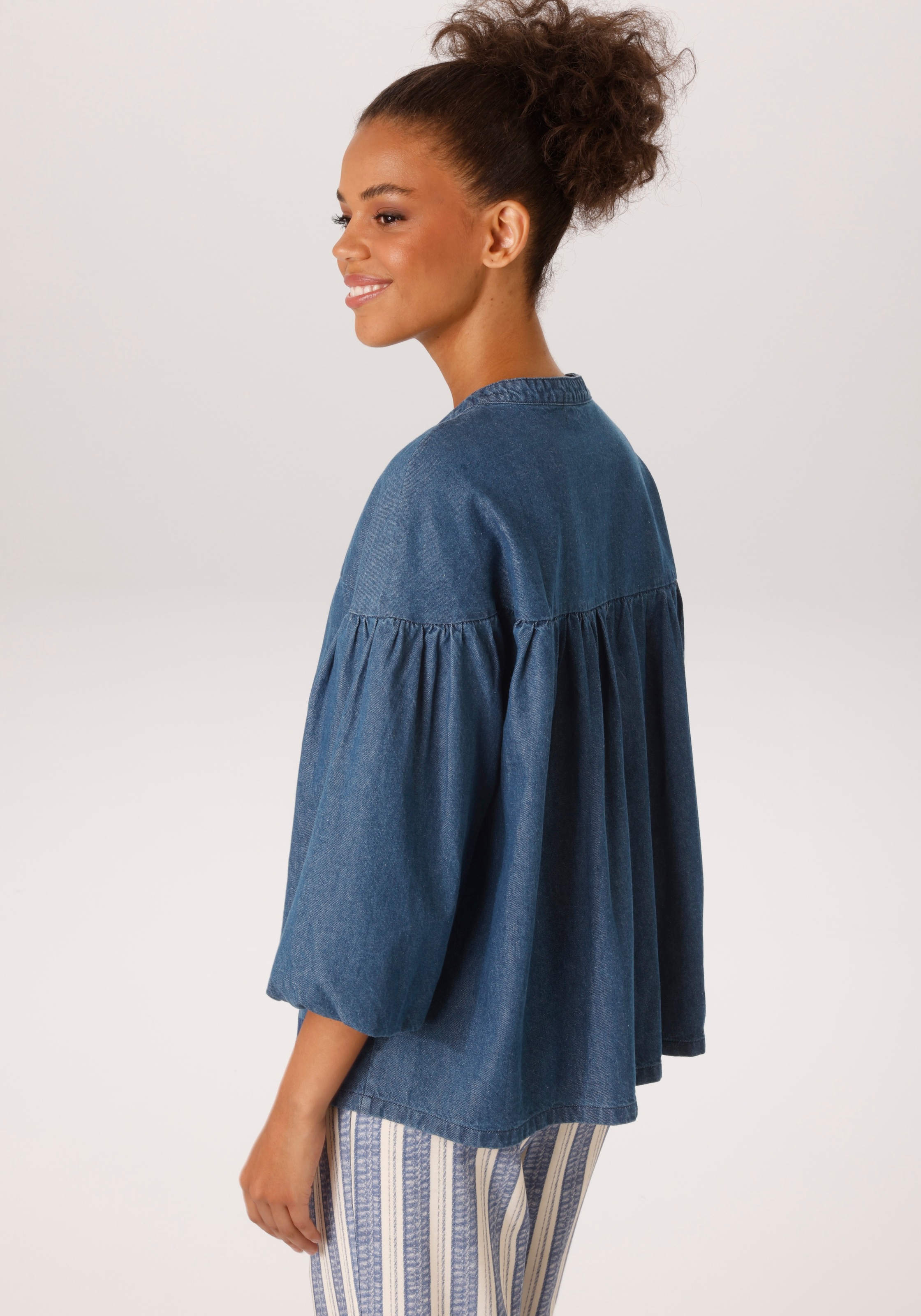 Aniston CASUAL Blouse en jean mit 3/4-langen Arm in weiter, topmodischer Form - NEUE KOLLEKTION
