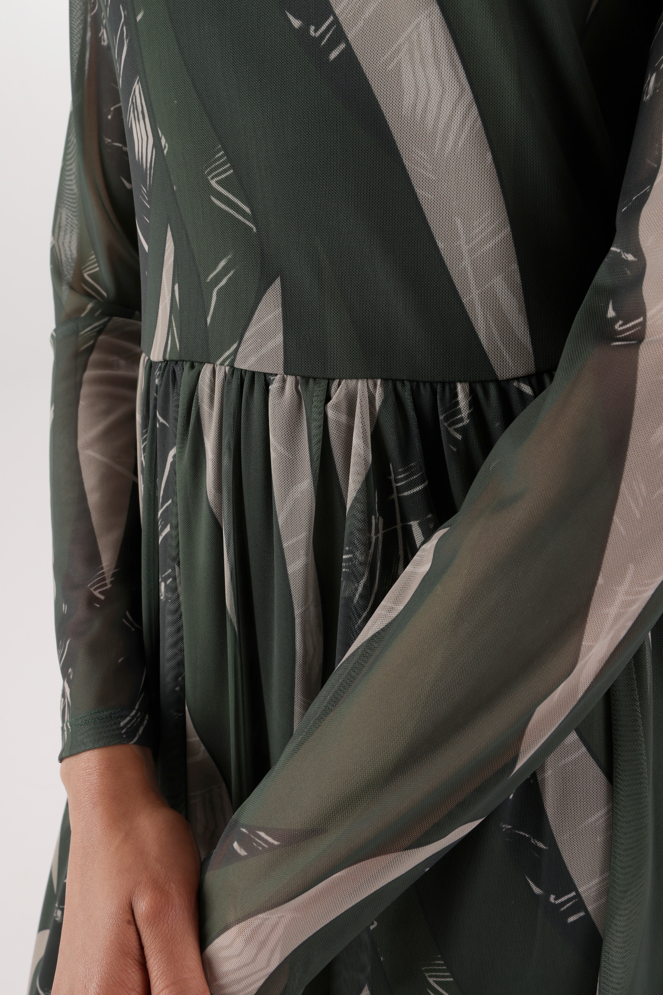 Aniston SELECTED Robe midi en qualité mesh avec motif harmonieux - NOUVELLE COLLECTION