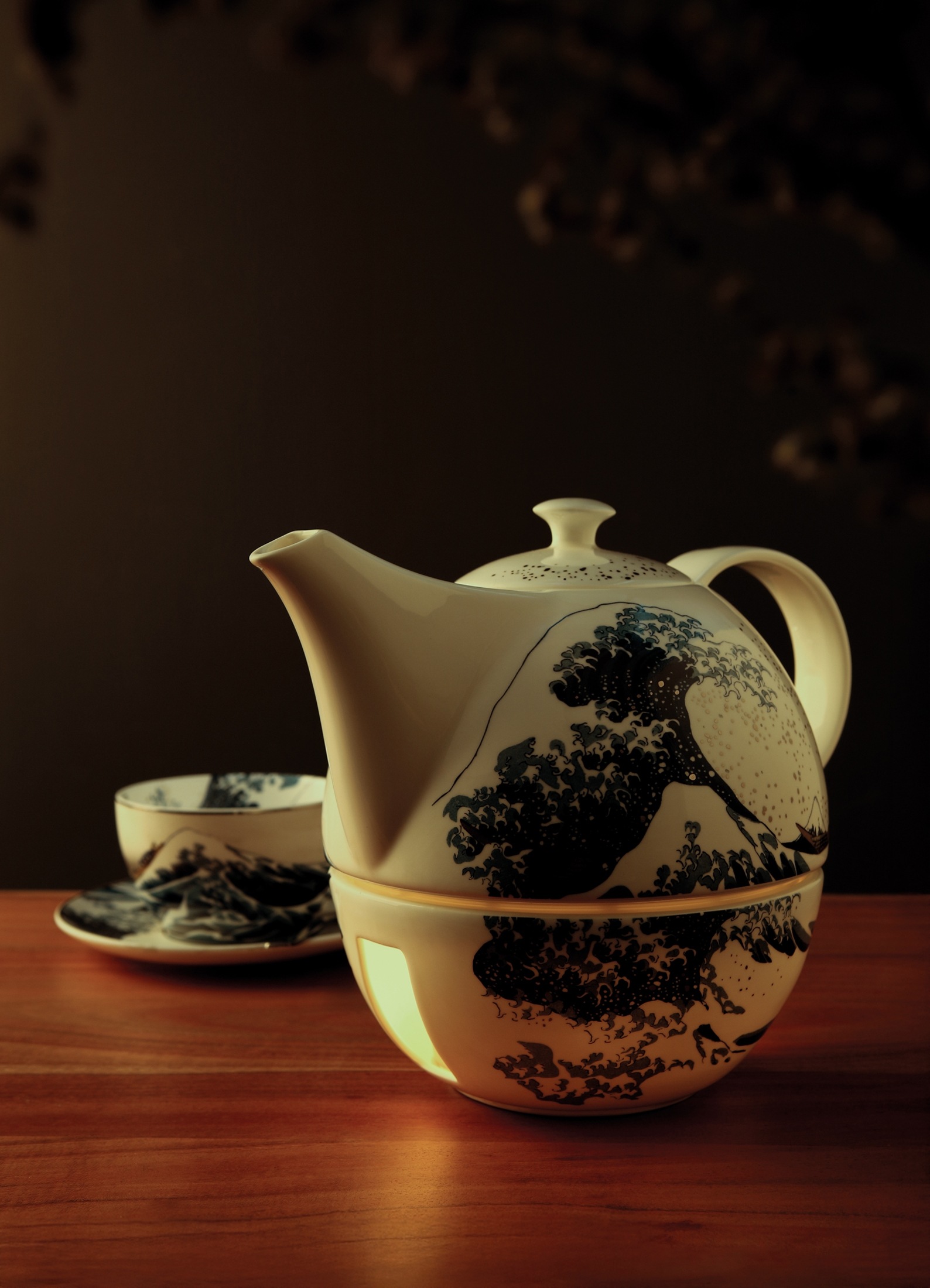 Goebel Kanne »Teekanne mit Stövchen Hokusai- Die Grosse Welle« 1 Stk. tlg.