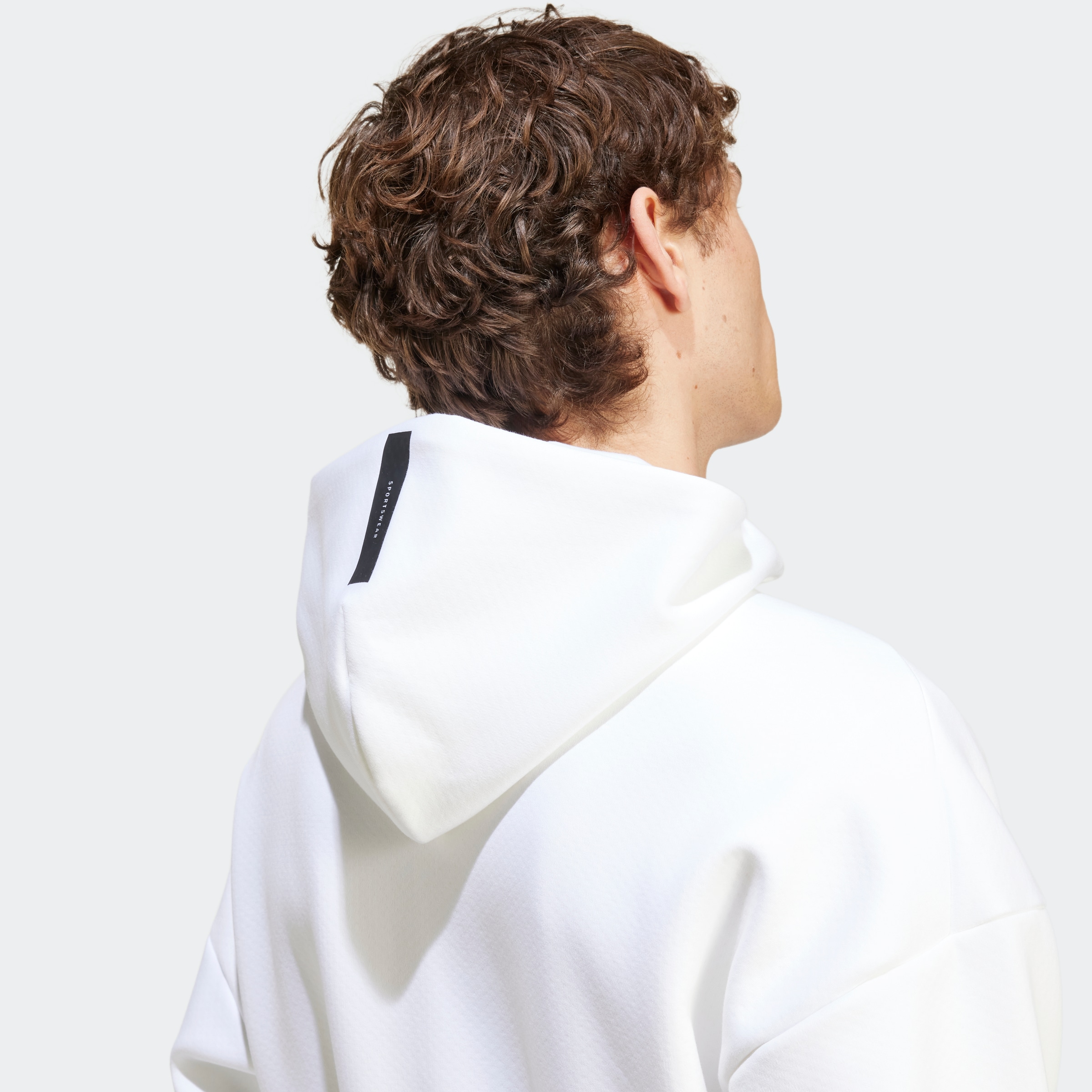 adidas Sportswear Kapuzensweatshirt »NEW ADIDAS Z.N.E. ZIP-HOODIE«, für sportliche Aktivitäten, aus Polyester und Baumwolle
