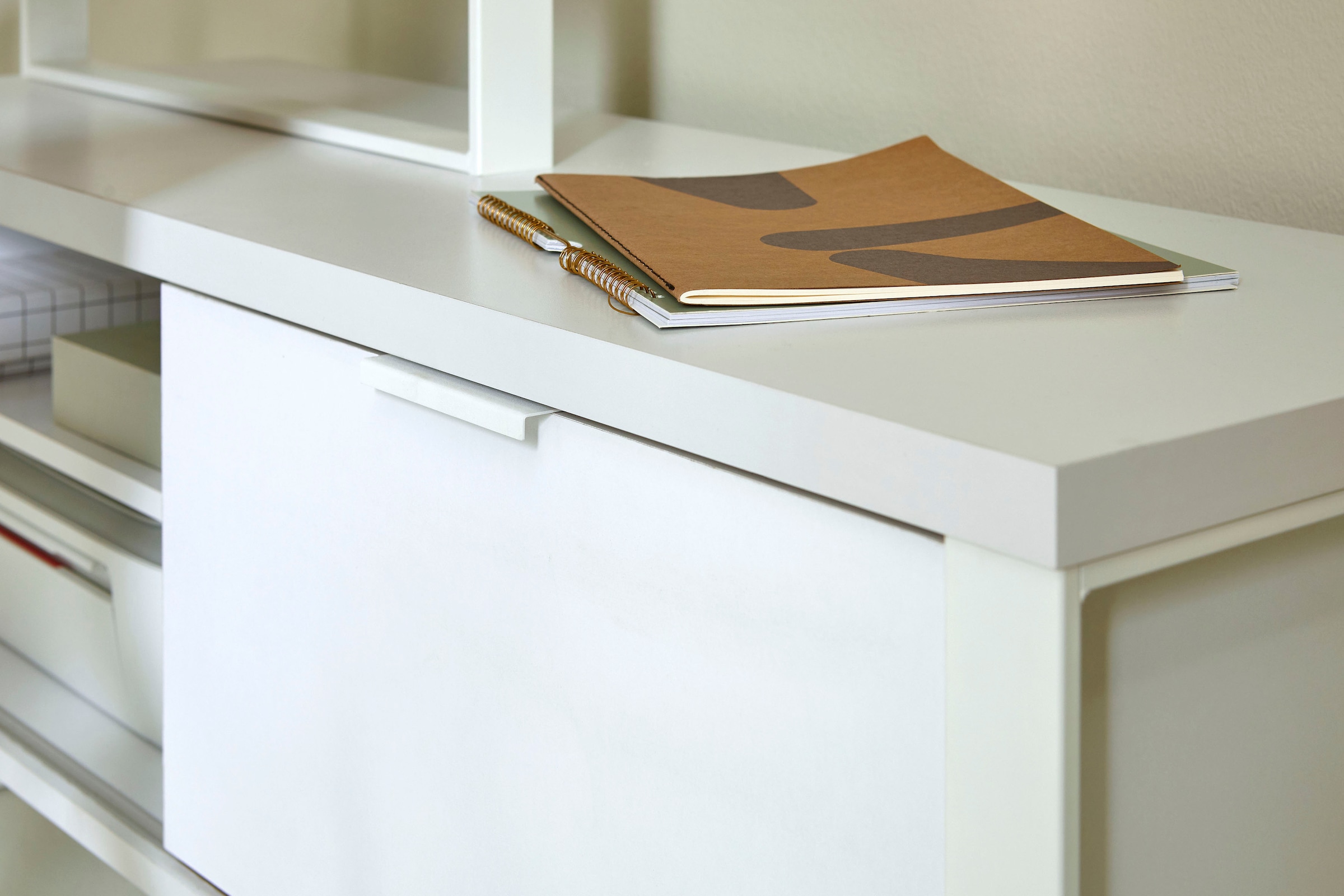 Jahnke Bureau d'angle »LOOP« montable dans les deux sens