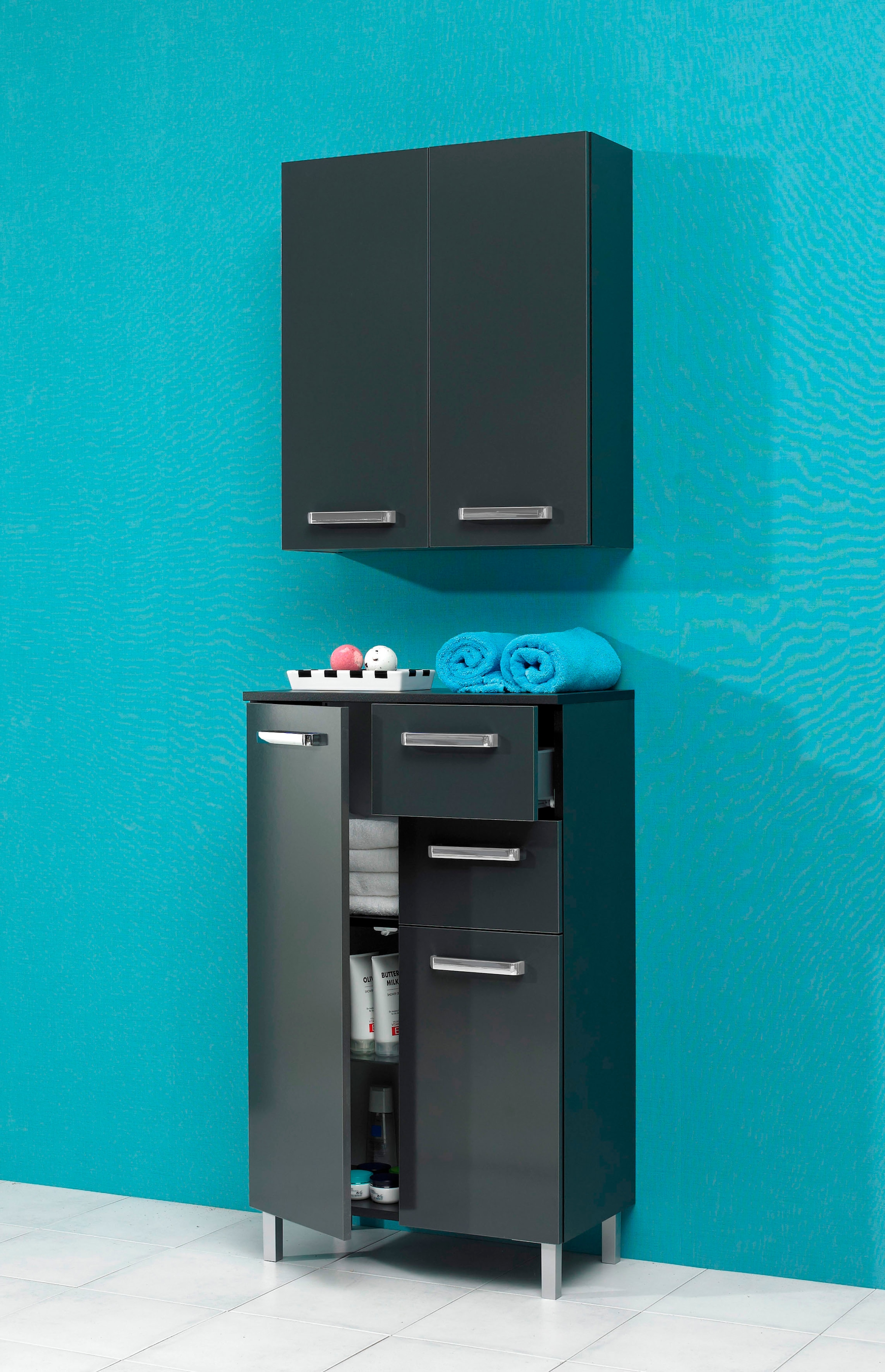 Saphir Hängeschrank »Quickset Wand-Badschrank 60 cm breit mit 2 Türen und 2 Einlegeböden« Badezimmer-Hängeschrank inkl. Türdämpfer, Griffe in Chrom Glanz
