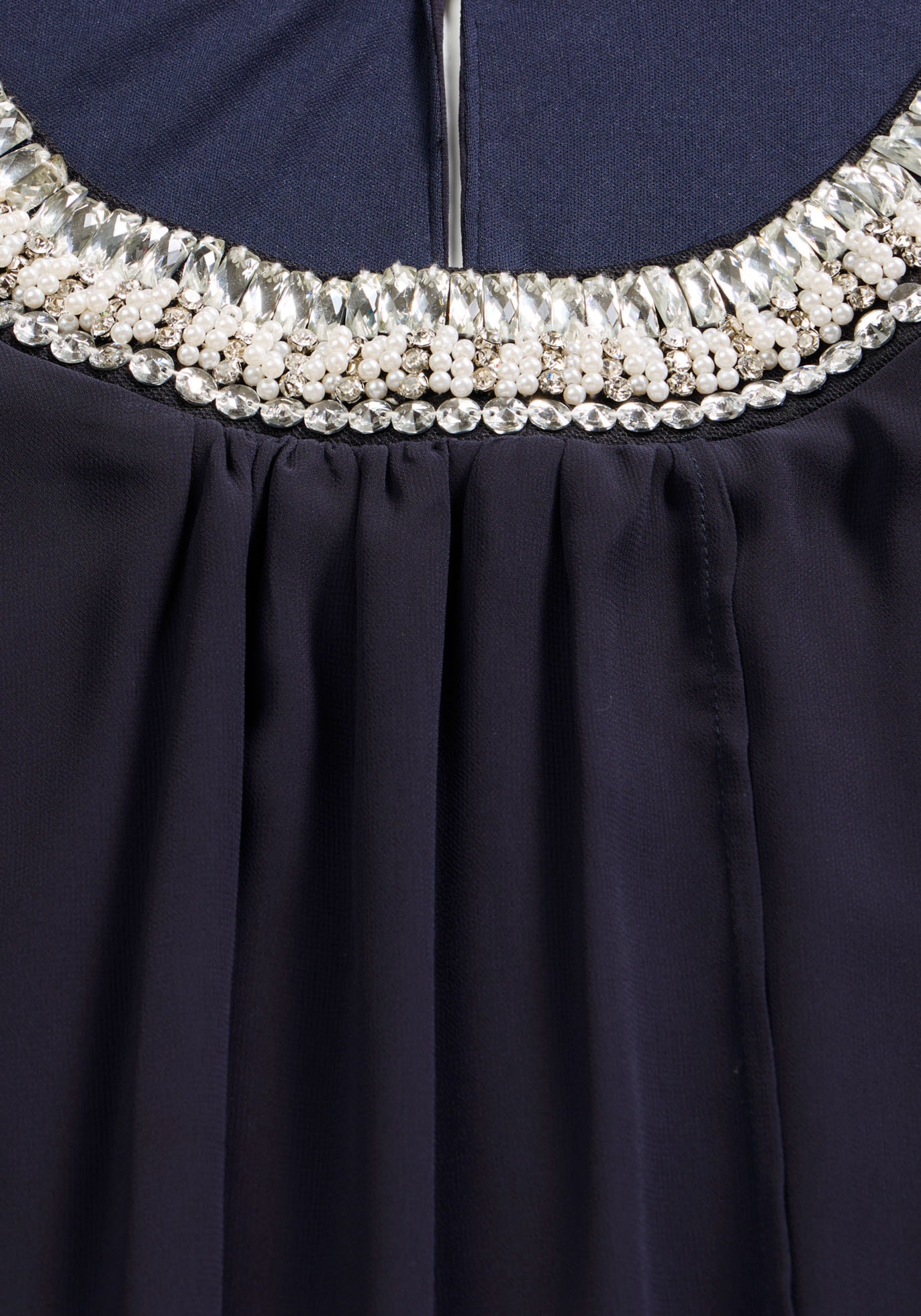 bonprix Robe en mousseline de soie robe de fête, avec application de strass, en chiffon
