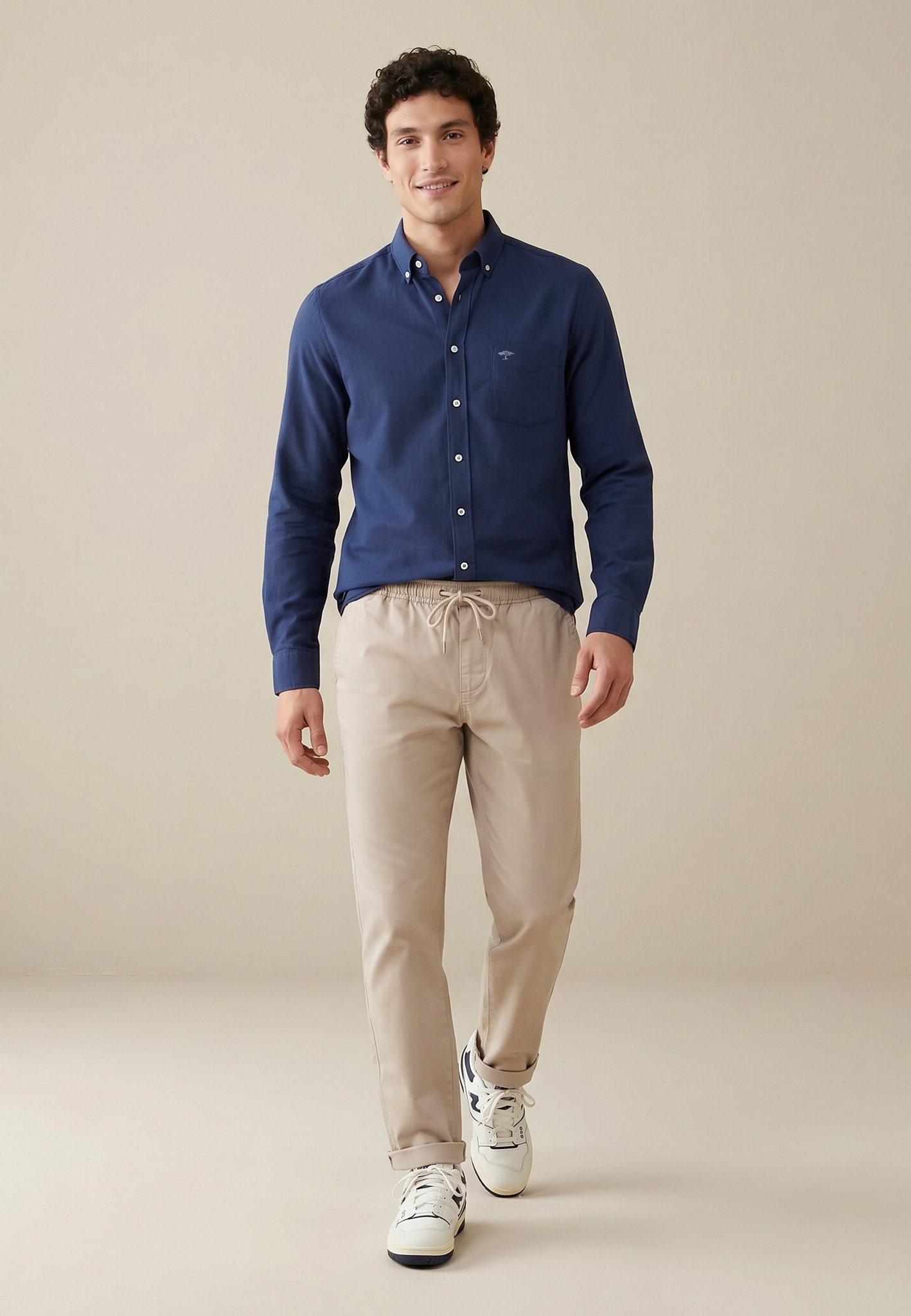 FYNCH-HATTON Chemise à manches longues »FYNCH-HATTON Langarmhemd« 1 cuis coupe confortable, design uni, avec poche poitrine