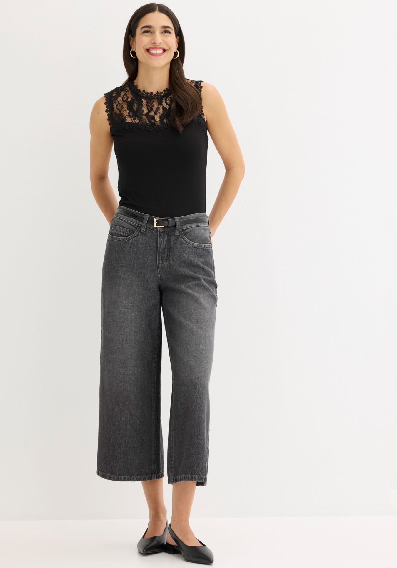 bonprix Haut de chemise 1 ajusté, avec détails en dentelle, fermeture raffinée au dos