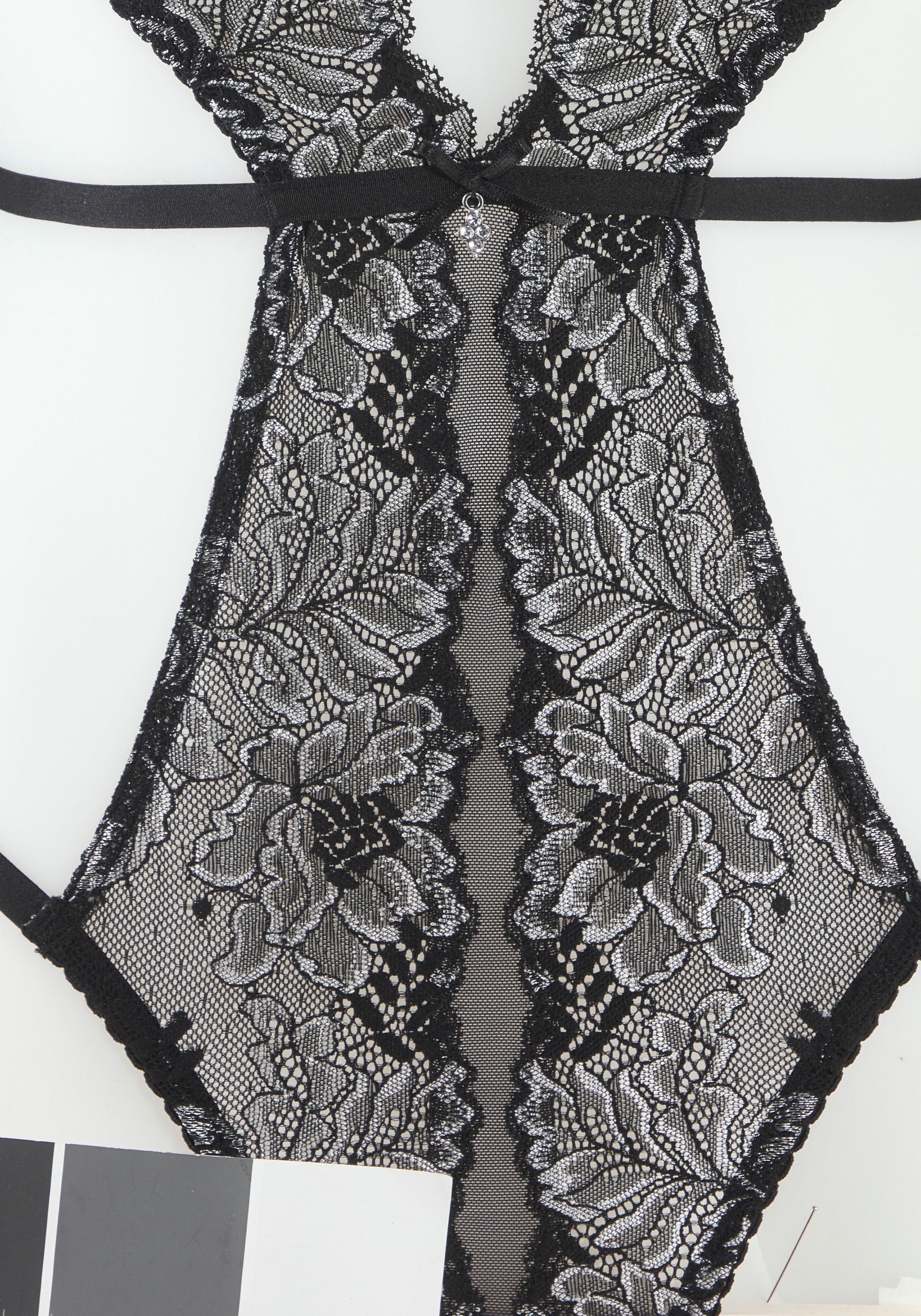 LASCANA Body string Sans armature, entièrement en dentelle florale, lingerie sexy. Sous-vêtements séduisants