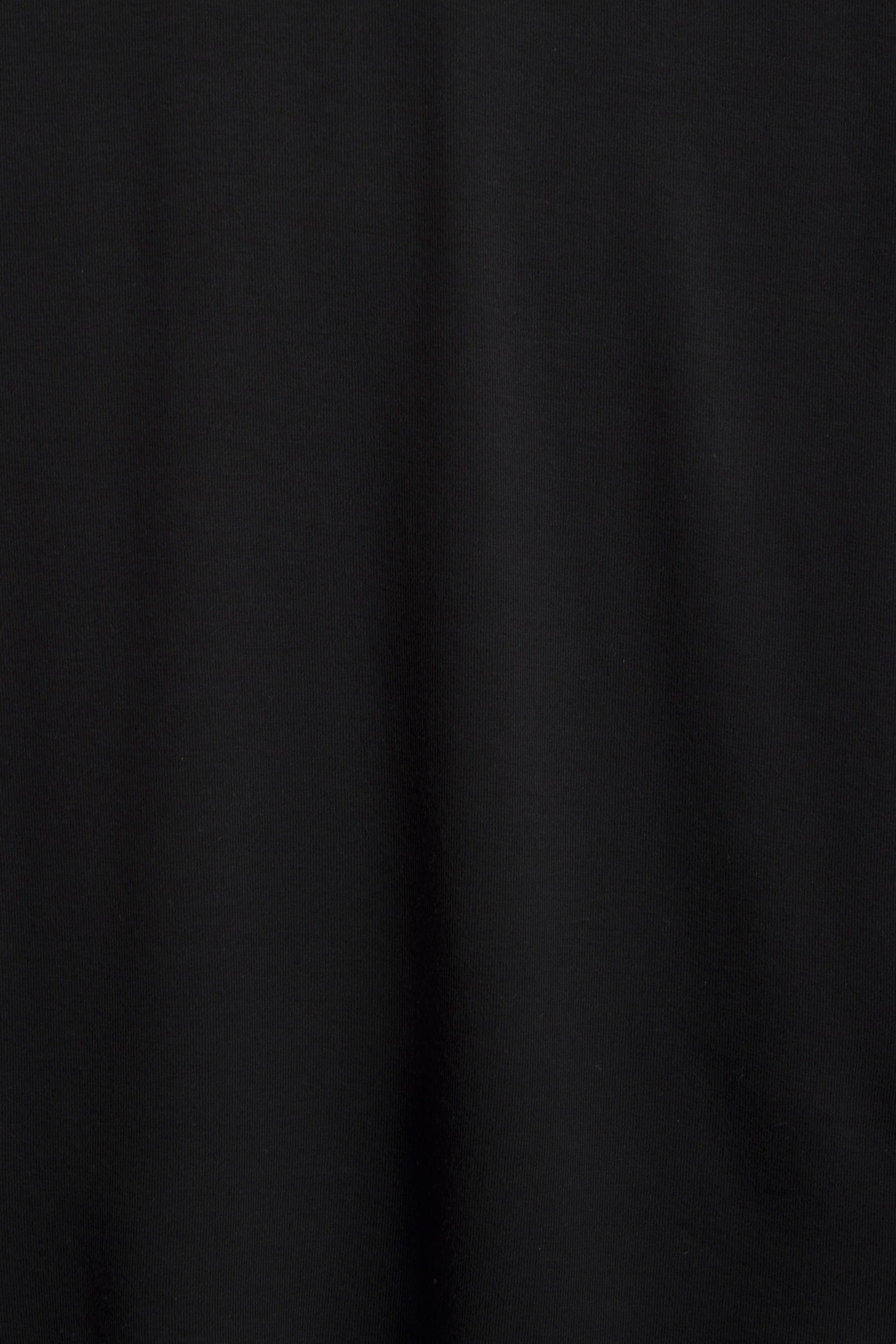 LASCANA Langarmshirt »mit Spitze« aus angenehmer Viskose-Qualität