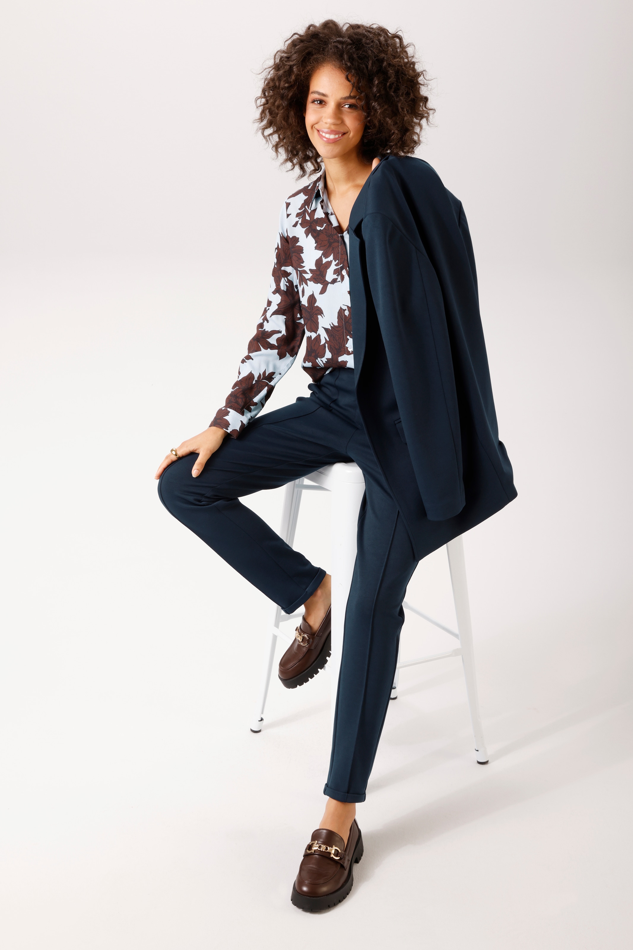 Aniston CASUAL Pantalon en jersey  décoré de plis couchés