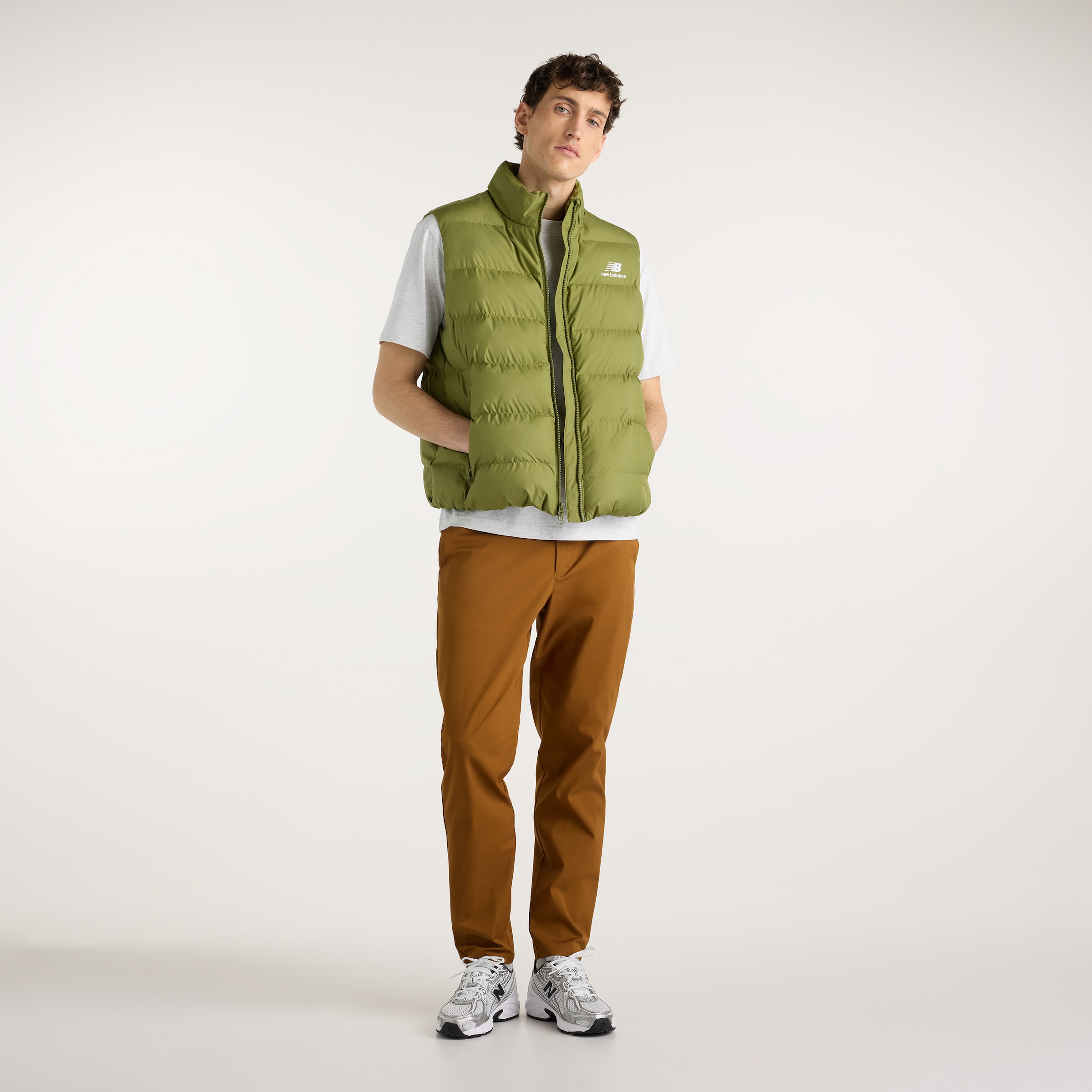 New Balance Gilet matelassé »BOSTON PUFFER VEST« mit markanter Steppung, sportlicher Stil, aus Polyester