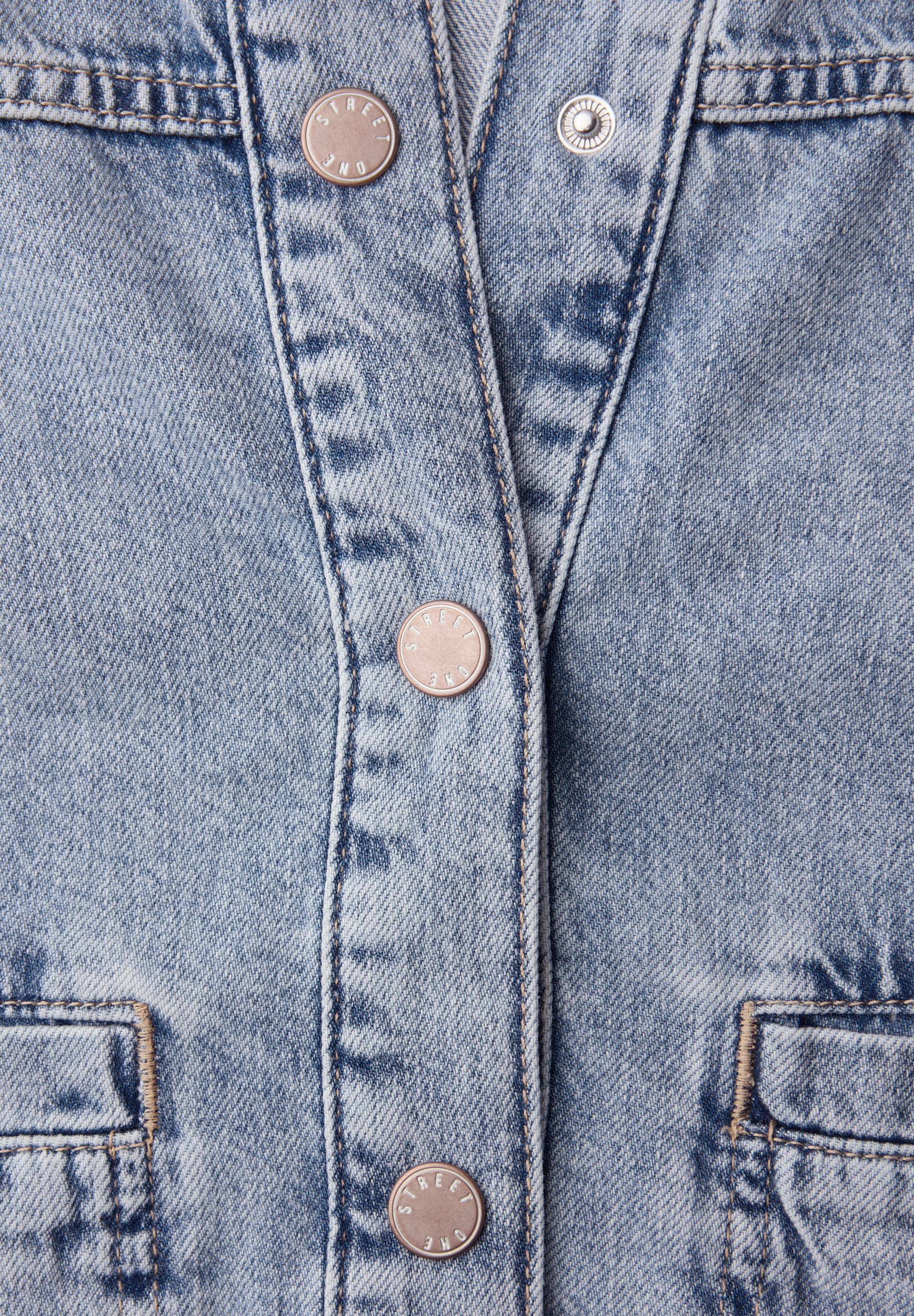 STREET ONE Veste en jean ohne Kapuze mit grossen Taschen und Hemdkragen