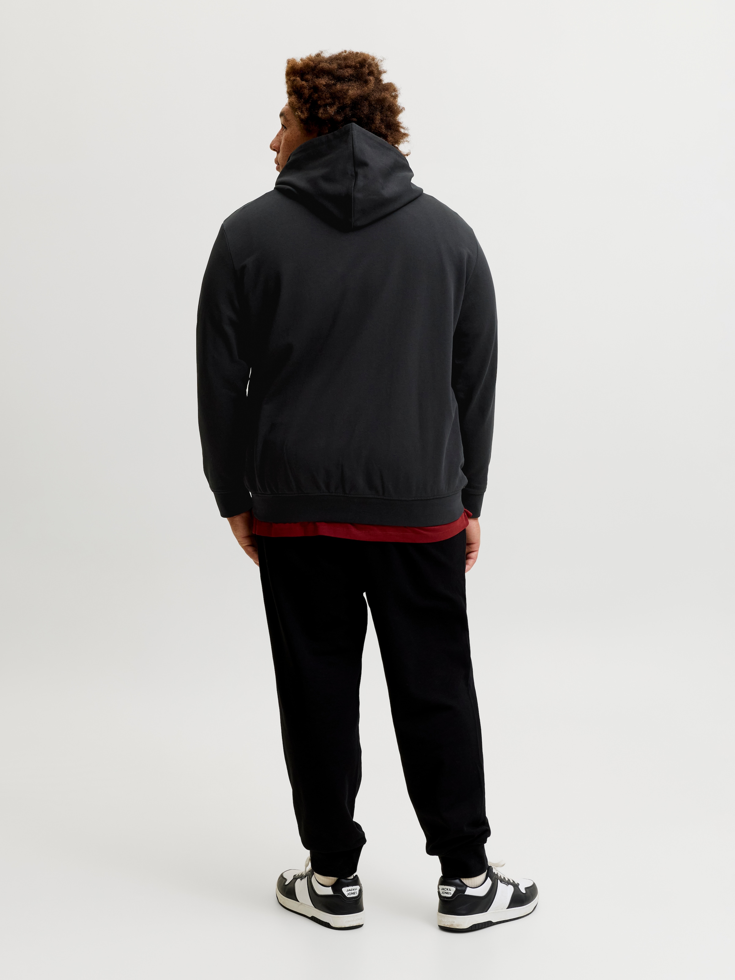 Jack & Jones PlusSize Sweat à capuche »JJEARCHIVE GRAPHIC SWEAT HOOD SN PLS«, mélange coton, coupe régulière
