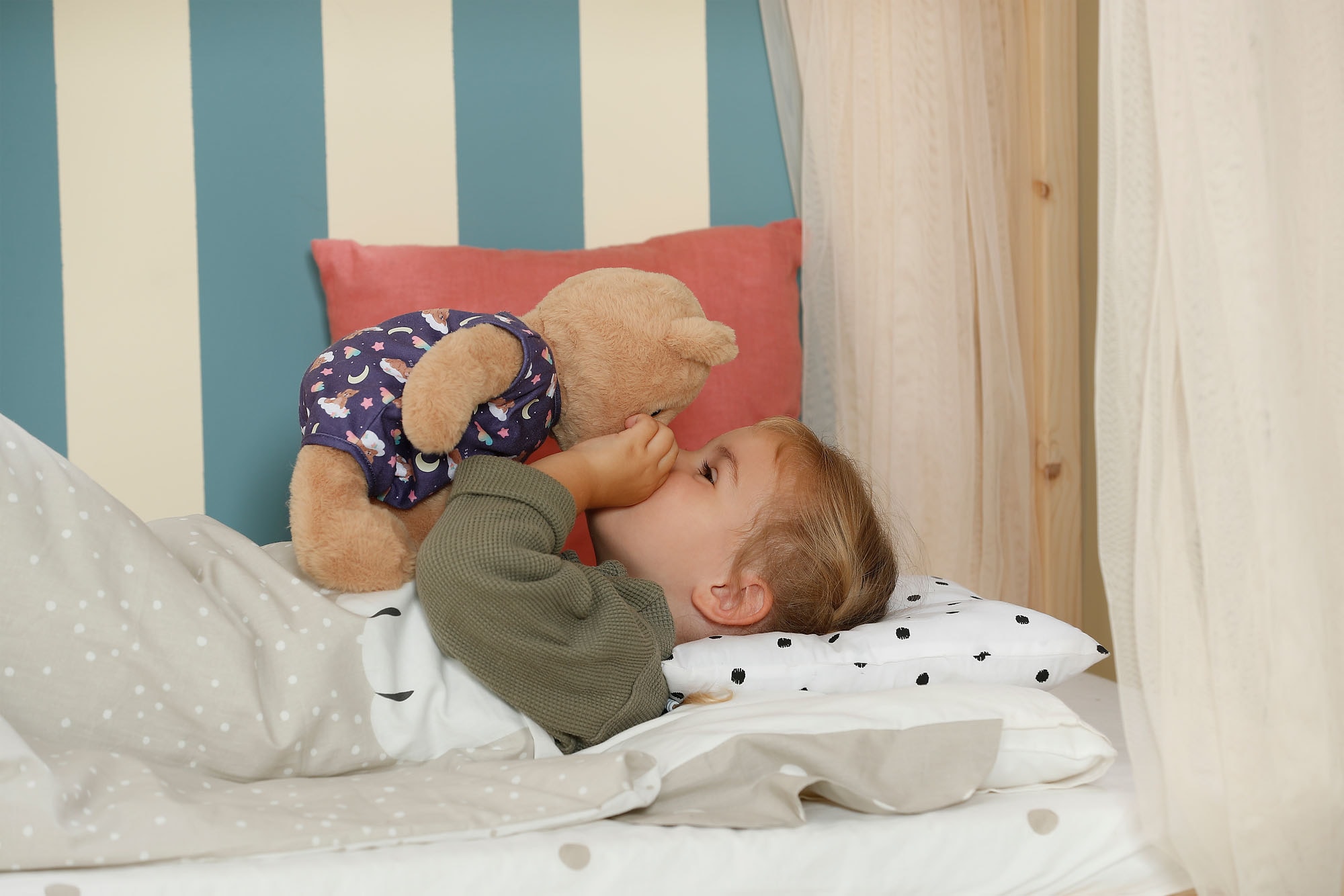 Baby Born Peluche »Teddy mit leuchtendem Schlafanzug«